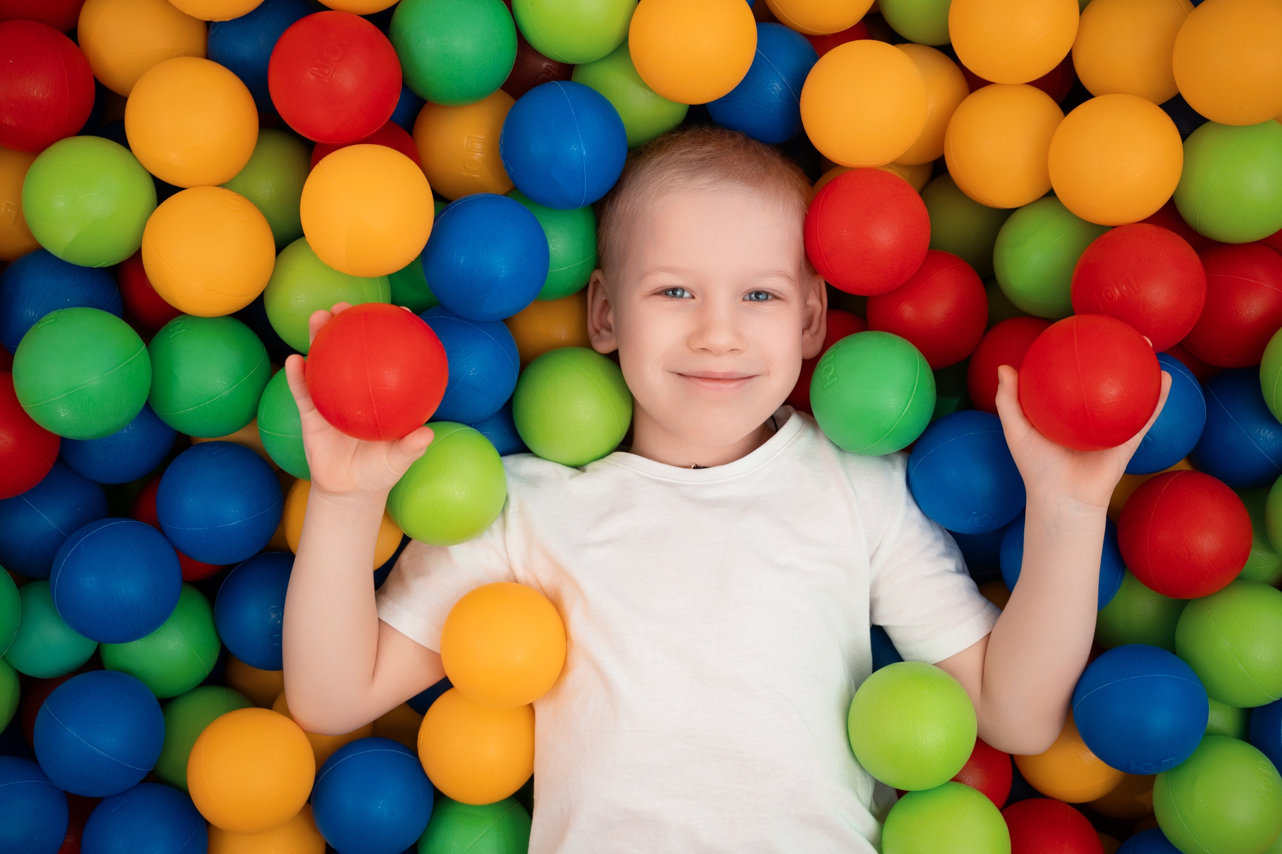 Детские выпускные фото Нижневартовск | Портфолио фотографа. AR-t студия «Альбом+», г. Нижневартовск