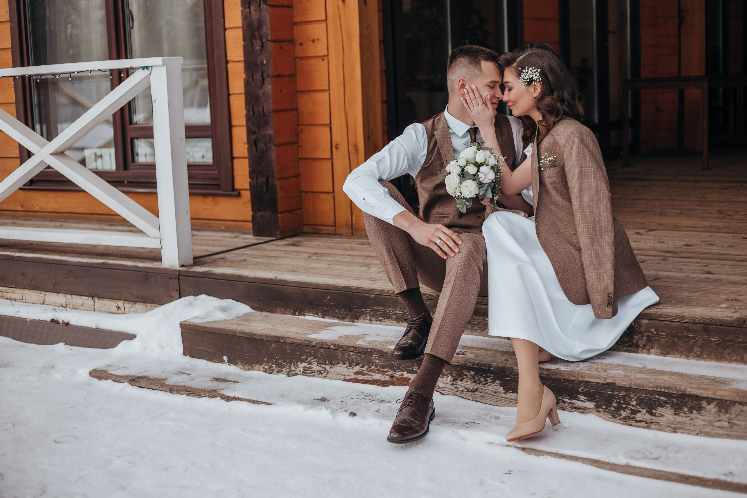 Свадебный фотограф Свадьба Казань Утро невесты Студия Казань Фотограф Казань Фотосессия Казань Жених Музей Прогулочная фотосессия Свадебные локации Свадебная локация Кремлевская улица Отель Отель Ривьера Зимняя фотосессия Уличная фотосессия