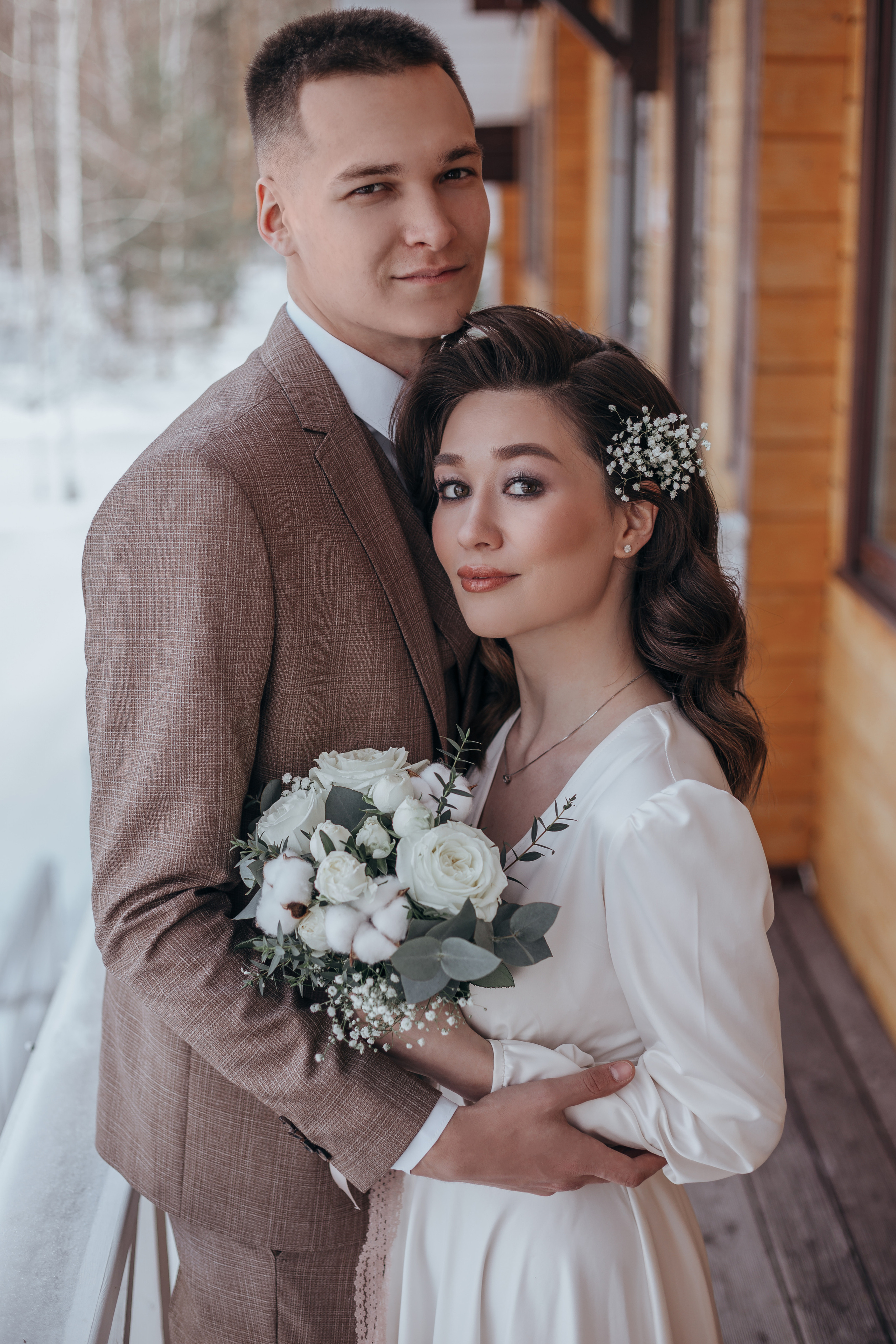 Свадебный фотограф Свадьба Казань Утро невесты Студия Казань Фотограф Казань Фотосессия Казань Жених Музей Прогулочная фотосессия Свадебные локации Свадебная локация Кремлевская улица Отель Отель Ривьера Зимняя фотосессия Уличная фотосессия