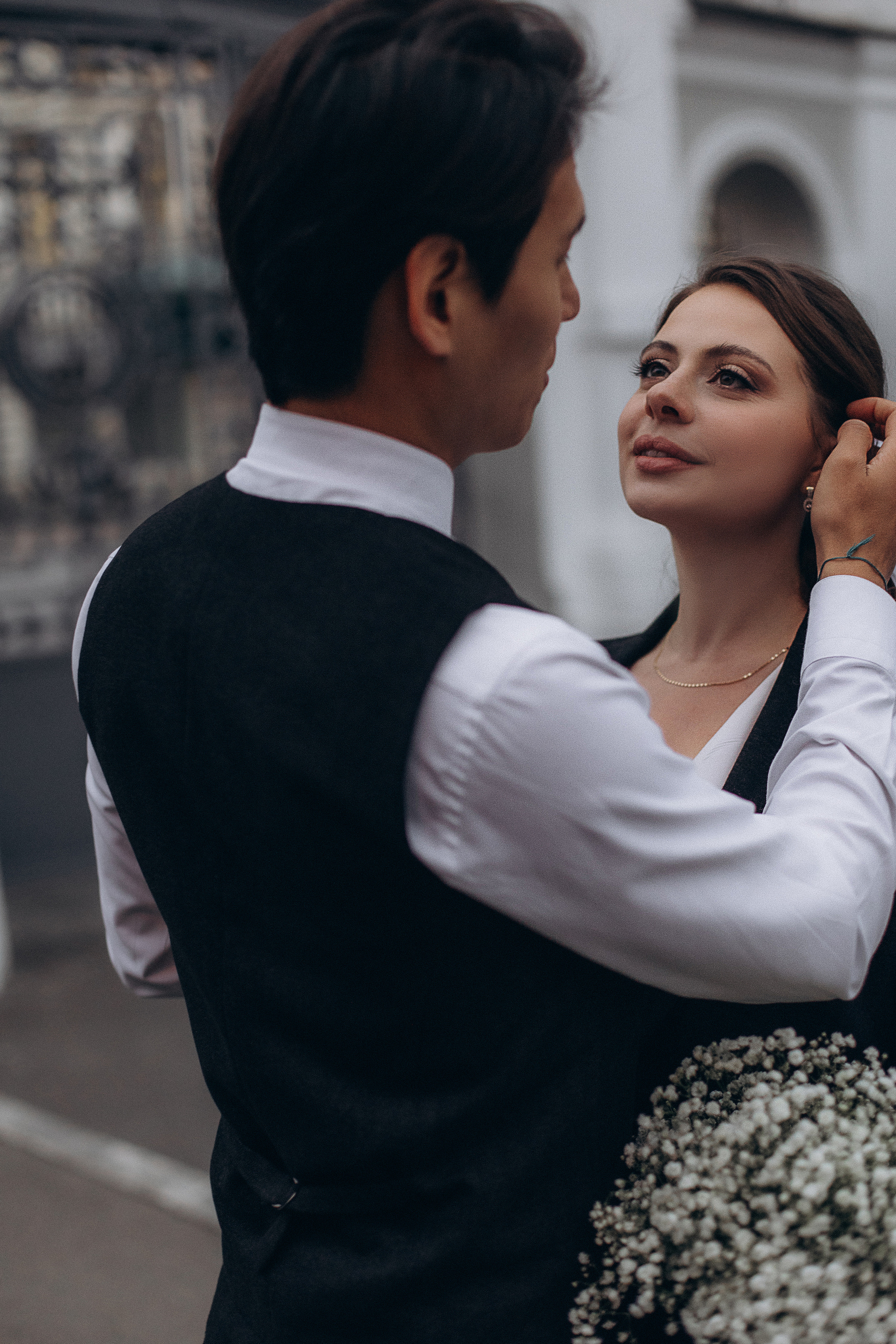 Свадебный фотограф Свадьба Казань Утро невесты Студия Казань Фотограф Казань Фотосессия Казань Жених Музей Прогулочная фотосессия Свадебные локации Свадебная локация Кремлевская улица