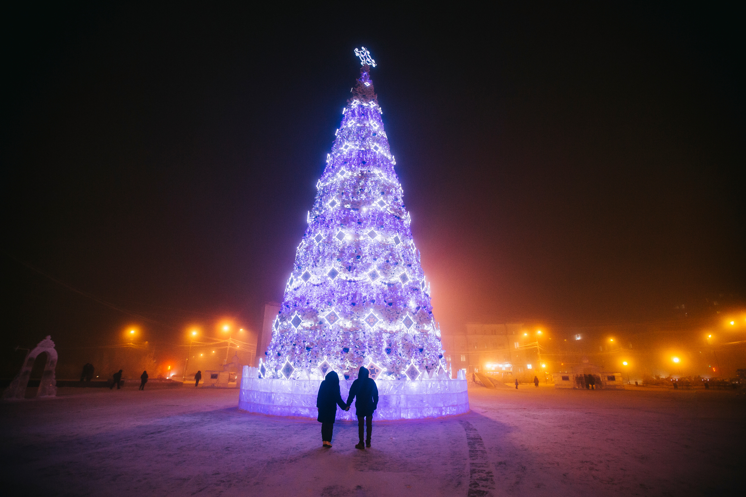 Любовь греет даже в -45). Ustinov Photo