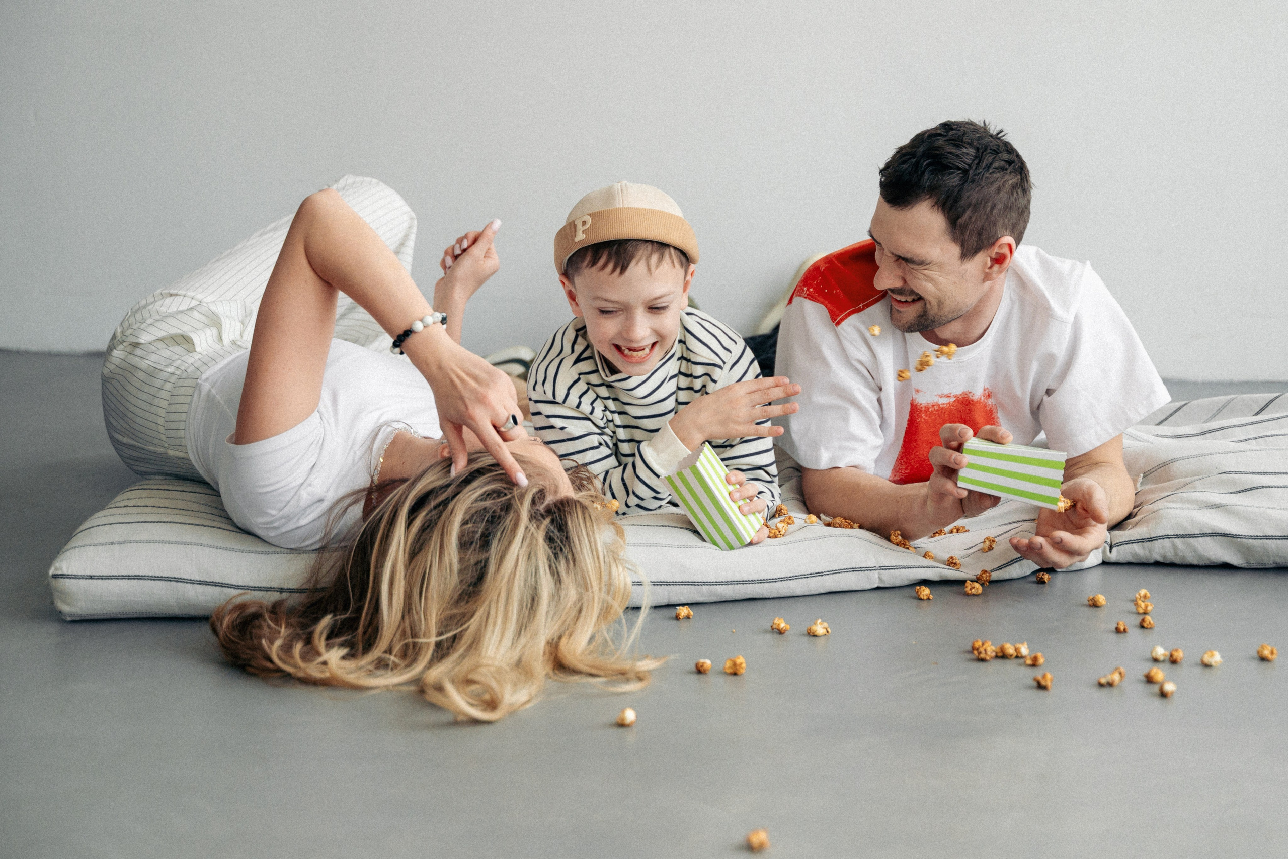 Яна, Антон и Роберт. Свадебный и портретный фотограф в Минске Наташа Каракулова