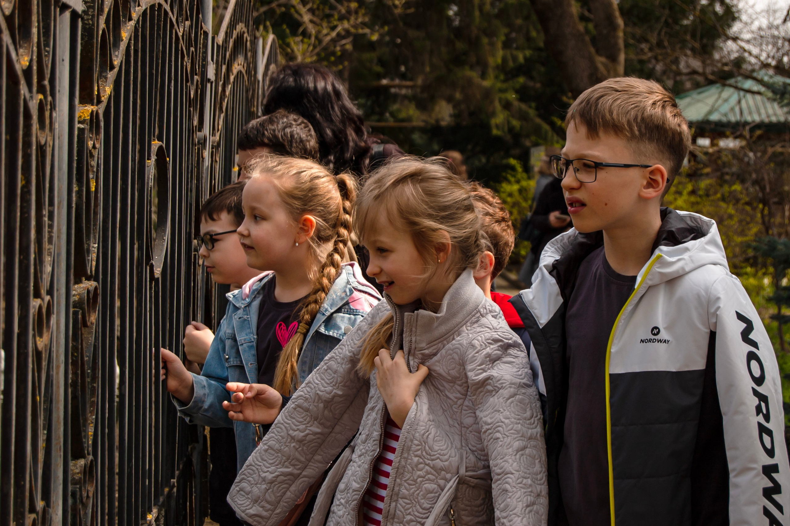 Репортажная съёмка 2 «В» класса СОШ № 11 в Краснодаре. Портретный фотограф в Краснодаре Слава Никитин