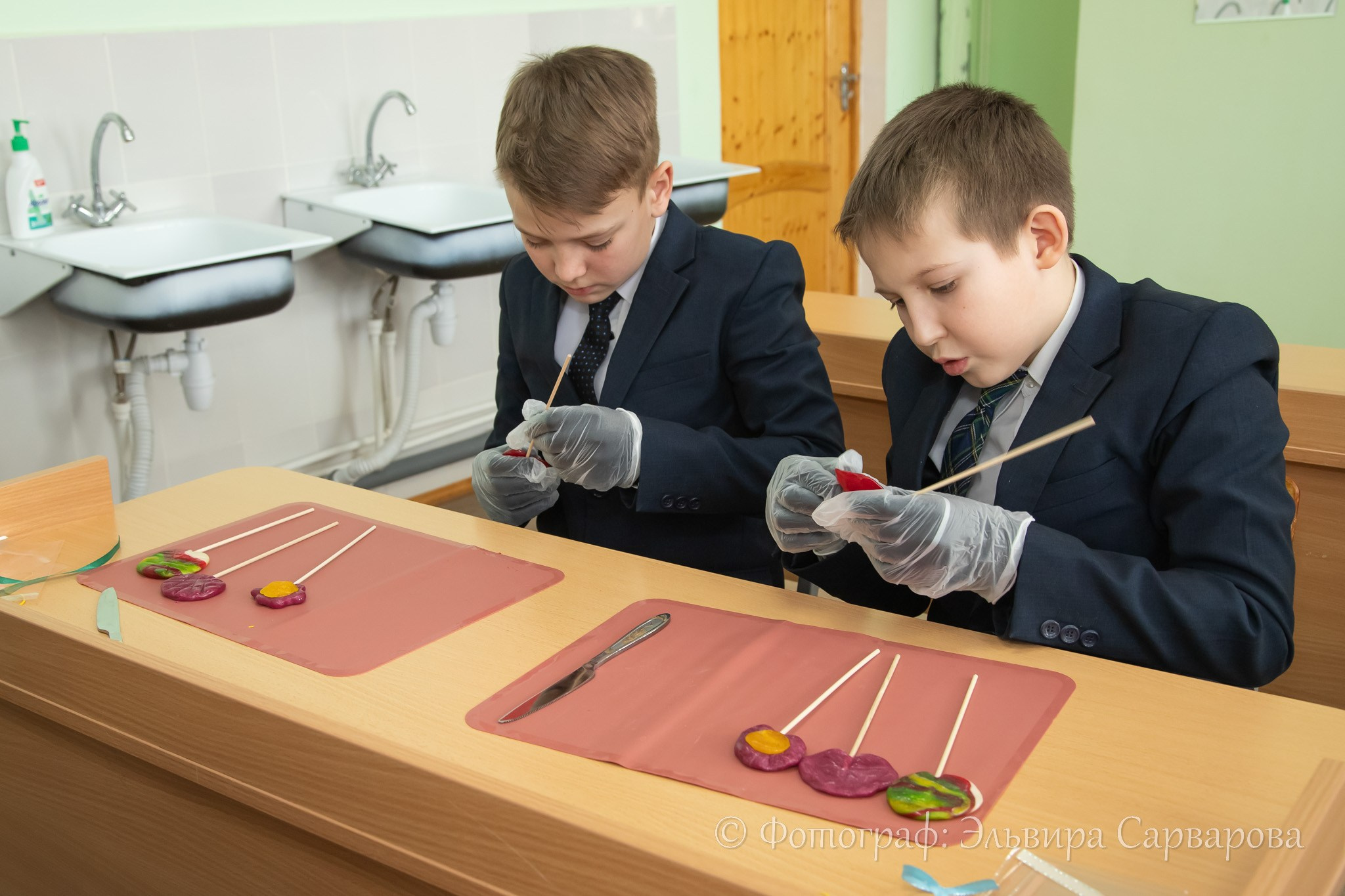 Мастер-класс по леденцам. Репортажный Фотограф