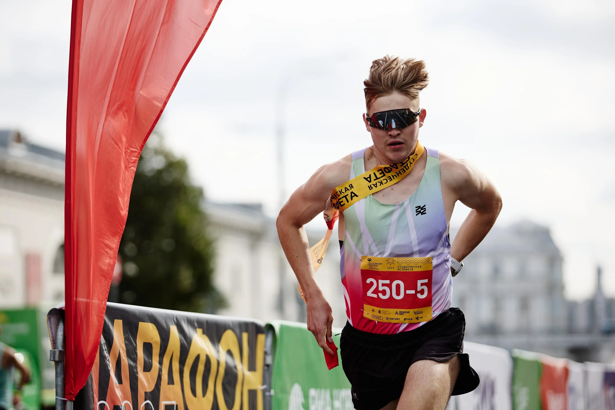 Moscow Marathon 2025. Спортивный и бизнес фотограф Арсений Голышкин