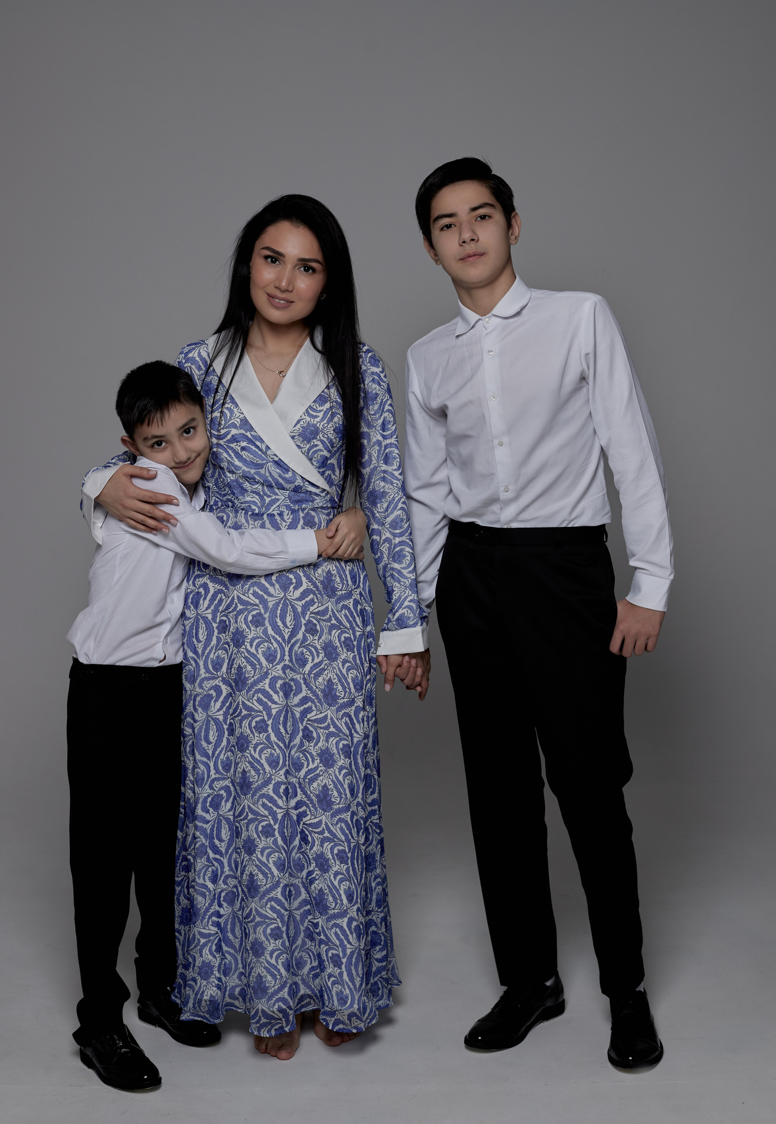 Нодира и дети. Профессиональный фотограф Лилия Галеева