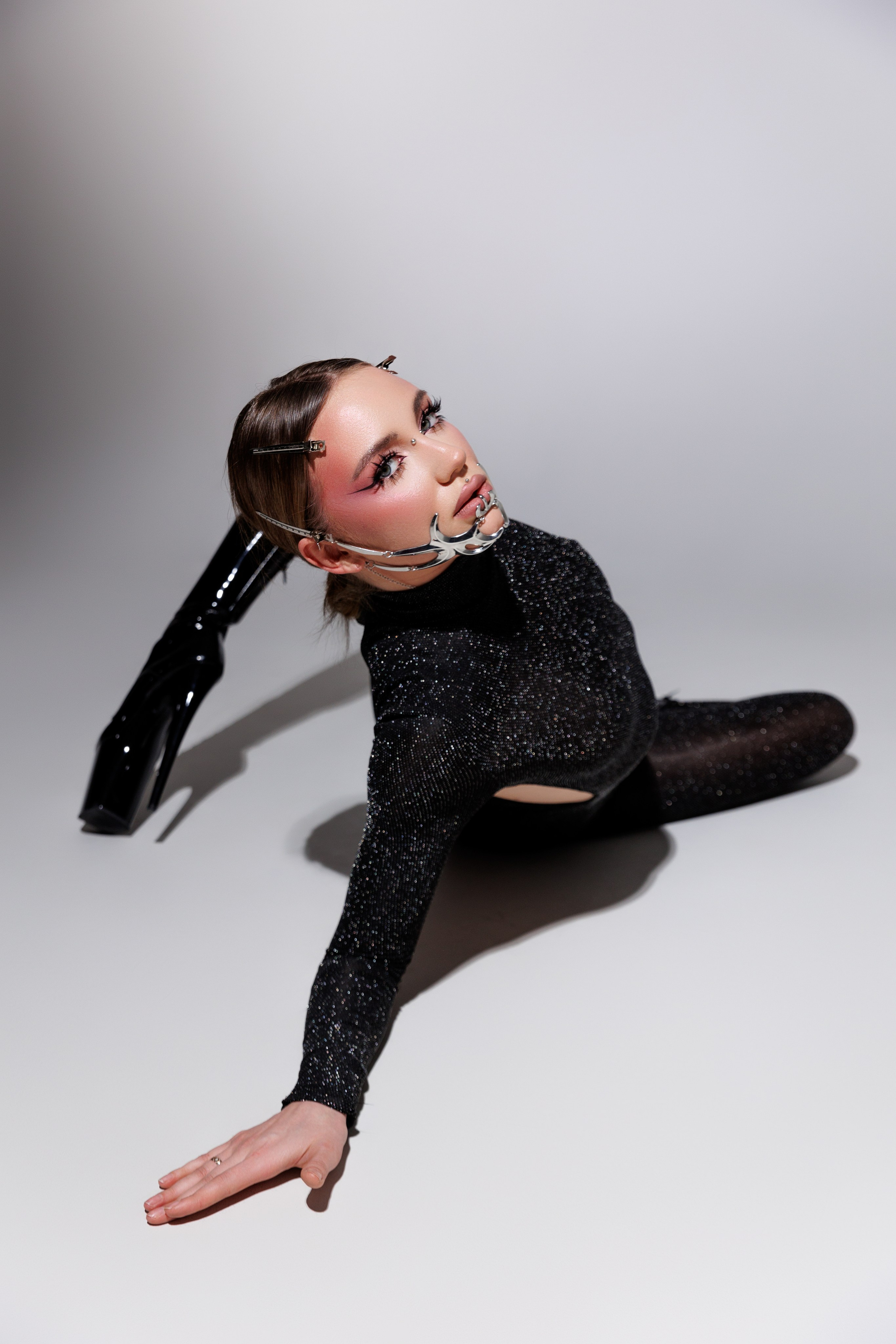 Ира. Главная