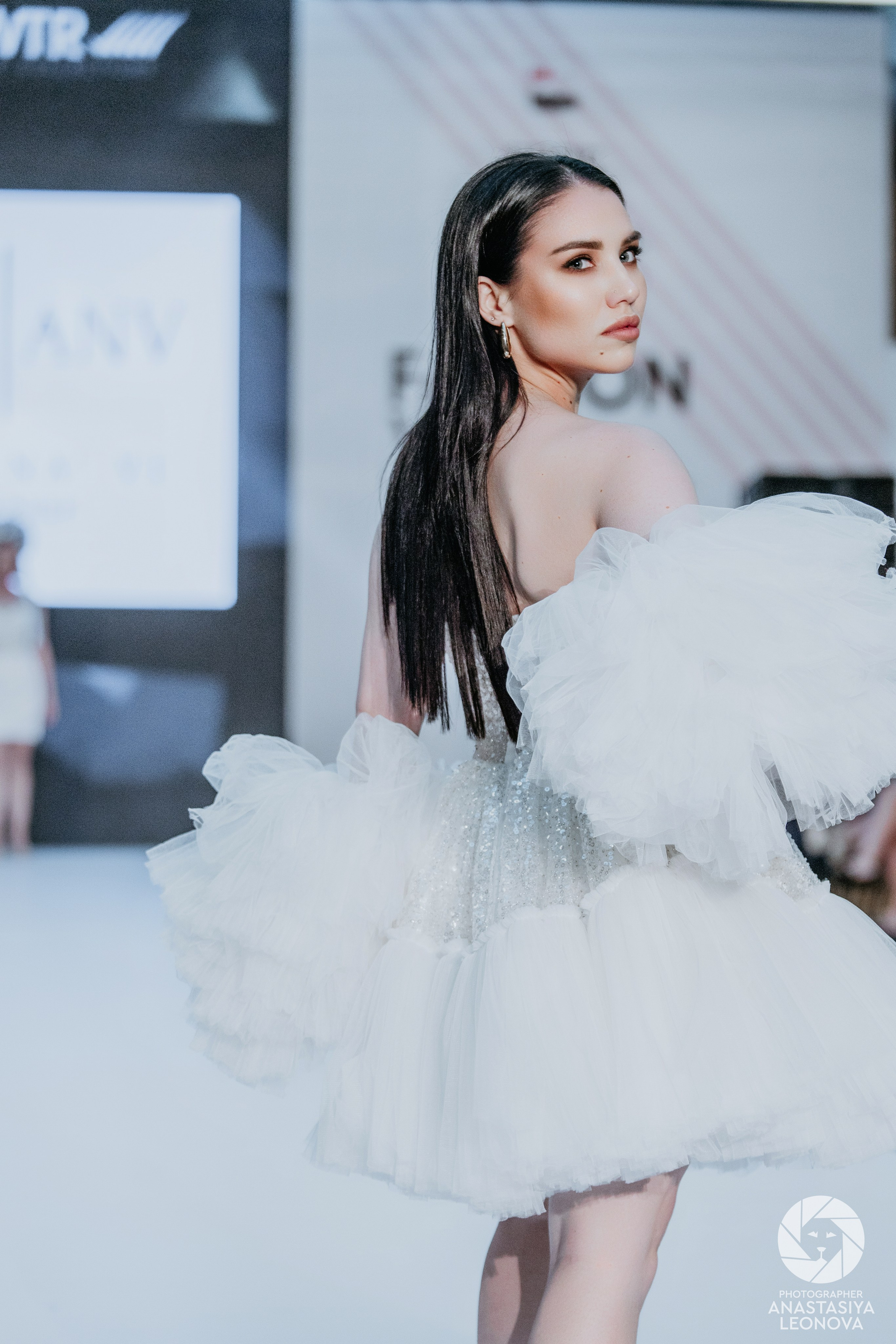 Fashion Week Türkiye [spring, 2025]. Anastasia Leonowa