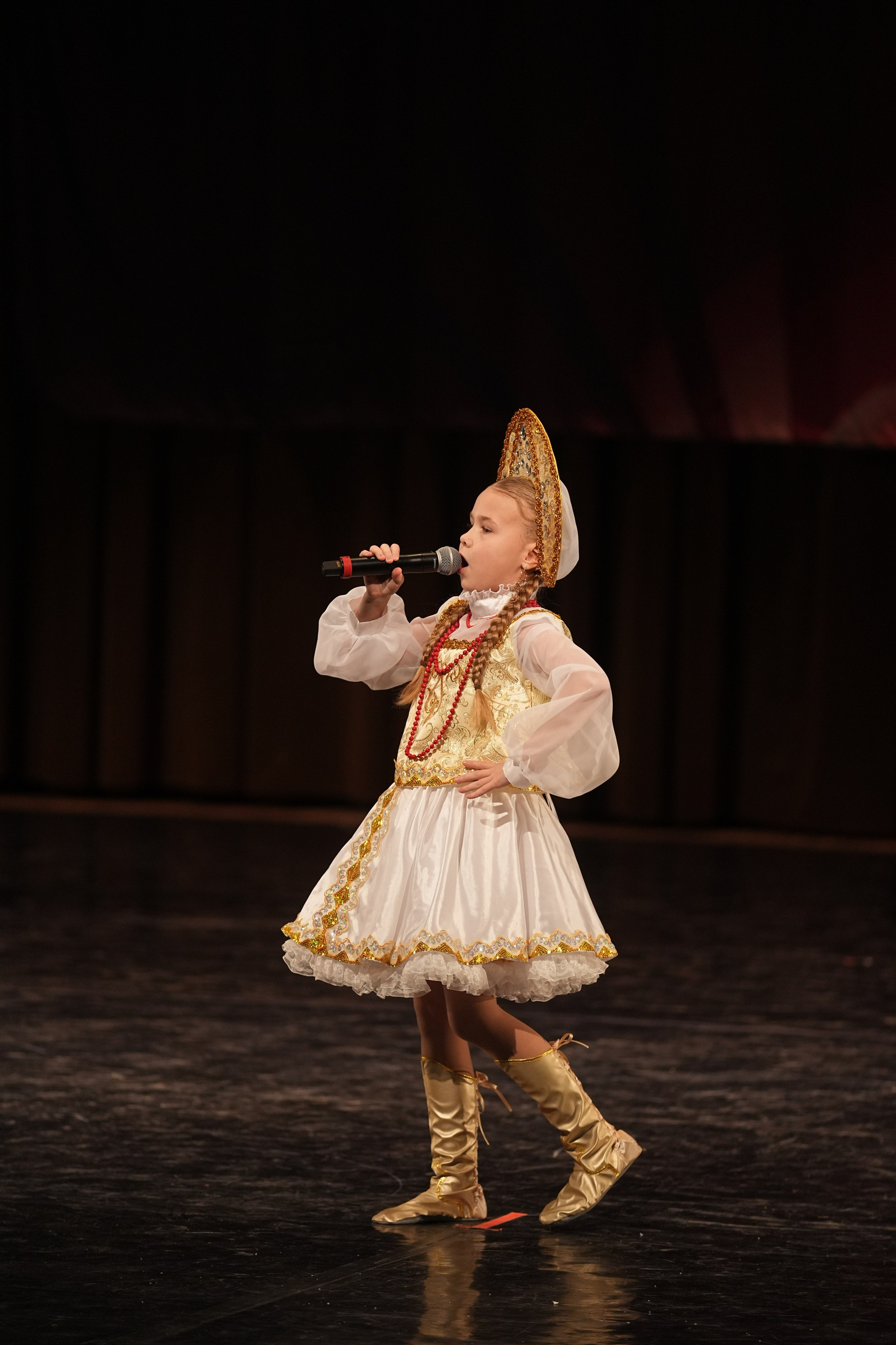 7 декабря, блок 1, г. Москва. Золотое яблочко