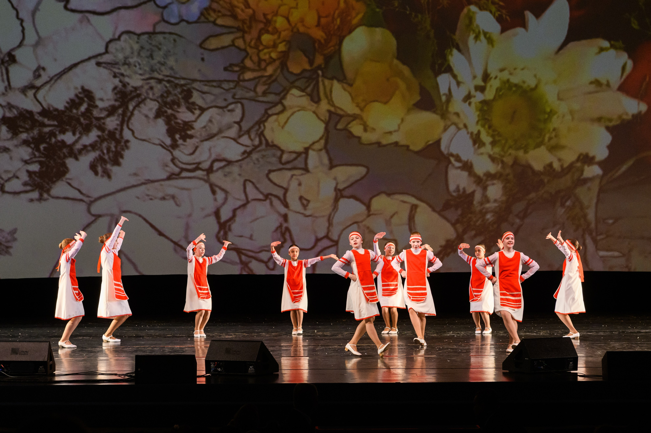 23 апреля, часть 2, БКЗ Октябрьский, г. Санкт-Петербург. Золотое яблочко