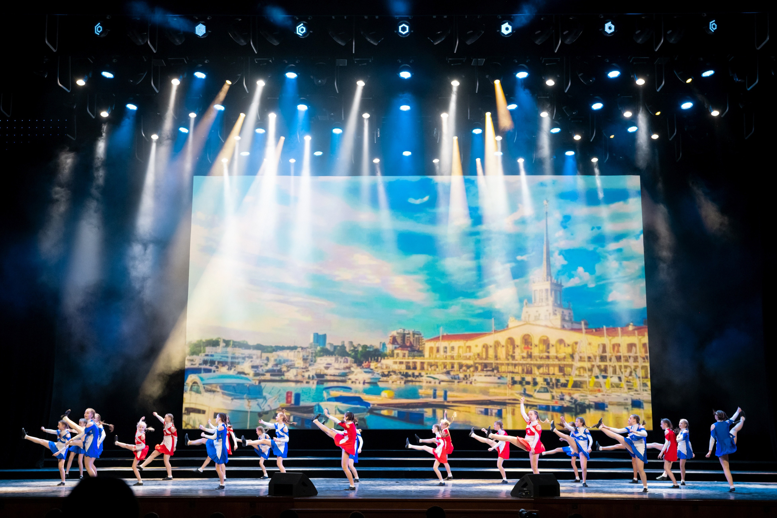 2 февраля, концерт Таланты России, Кремлевский Дворец. Золотое яблочко