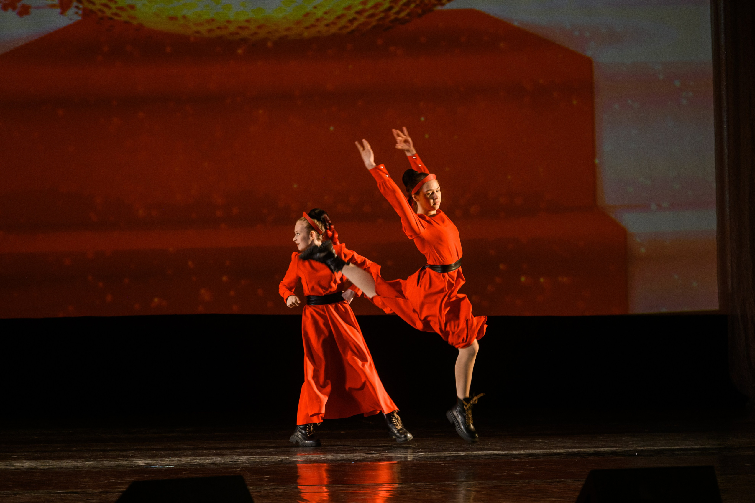 23 апреля, часть 1, БКЗ Октябрьский, г. Санкт-Петербург. Золотое яблочко