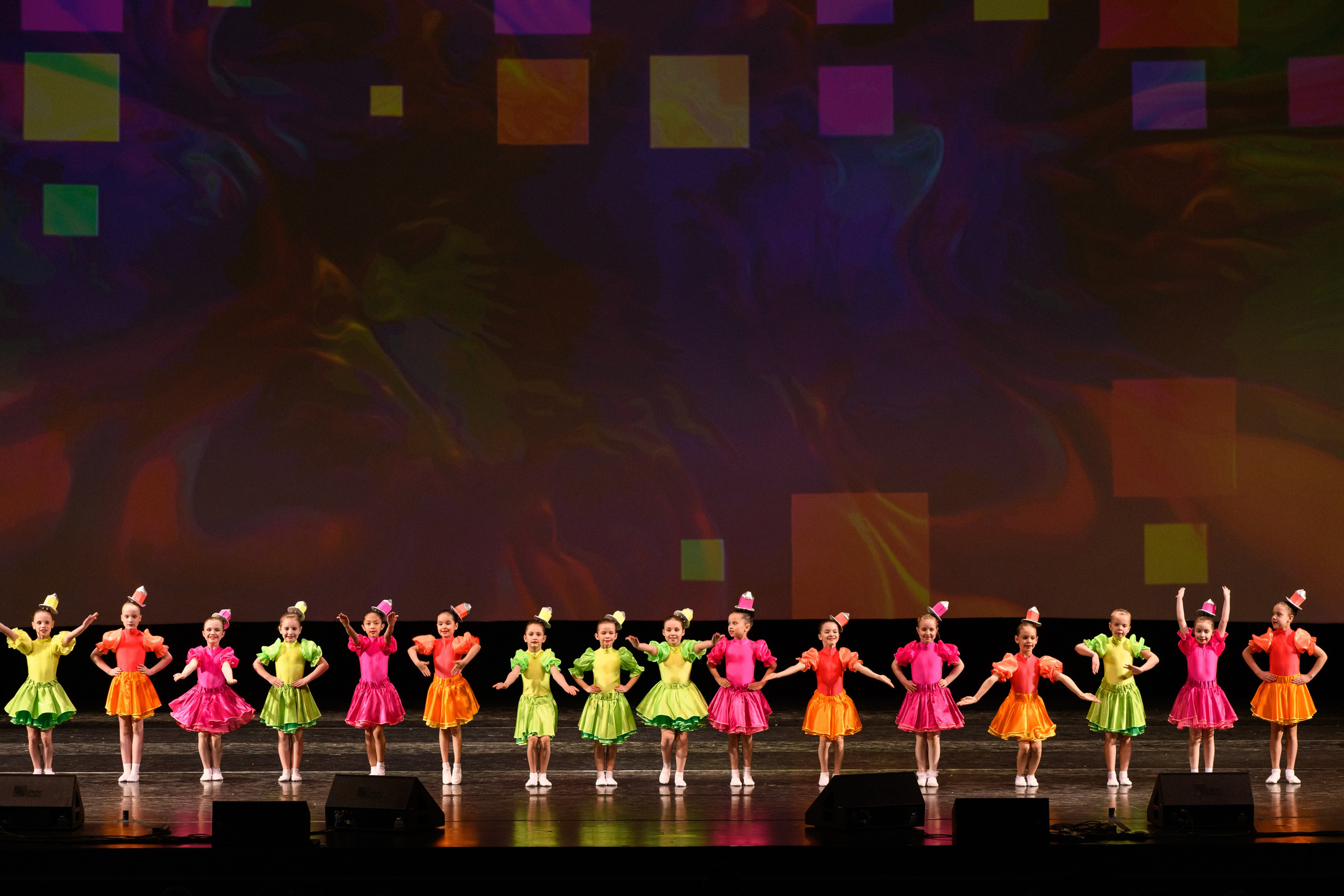 23 апреля, часть 2, БКЗ Октябрьский, г. Санкт-Петербург. Золотое яблочко