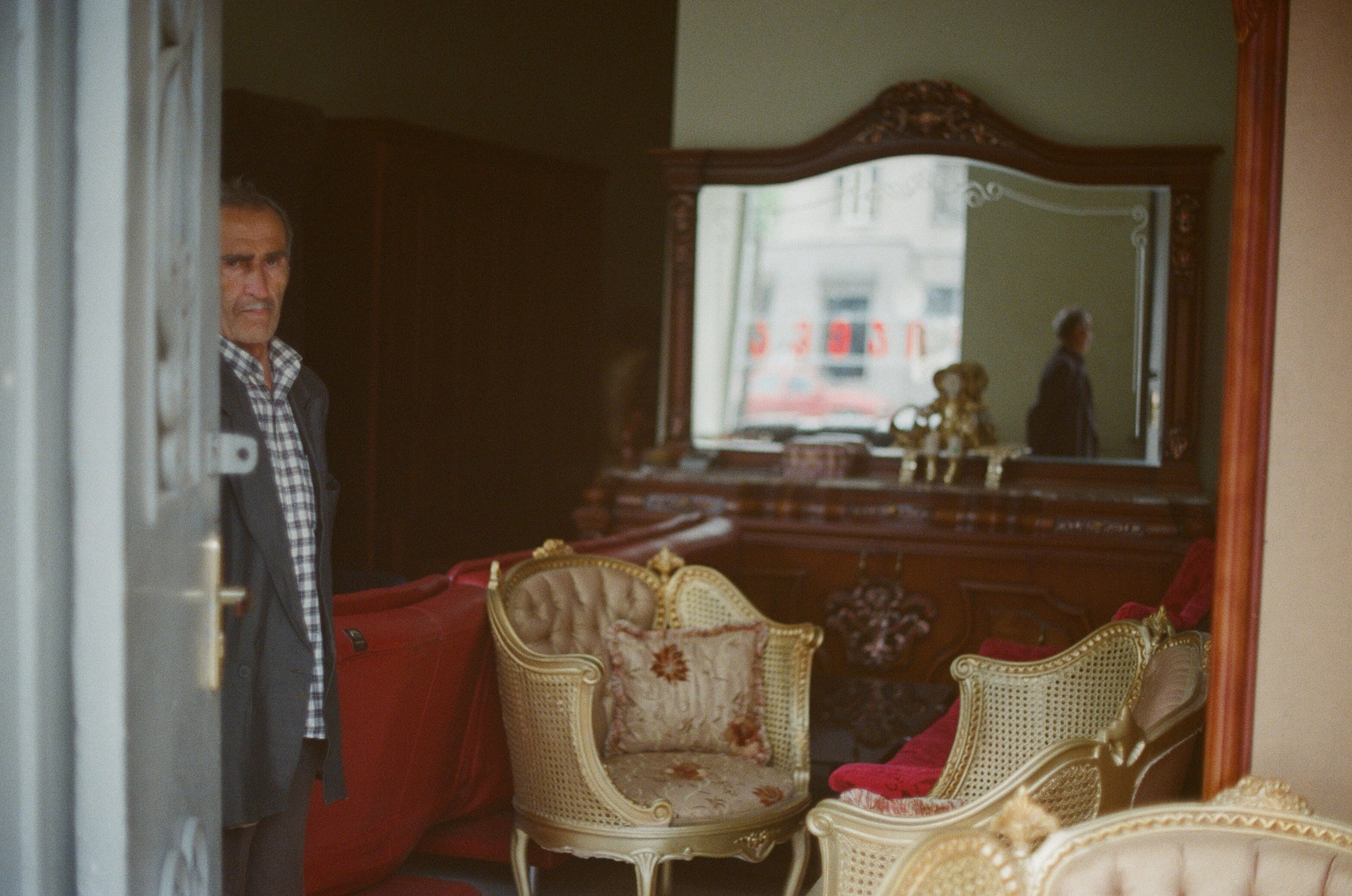 Georia Colour. Aleksander Chernov — Documentary filmmaker and photographer