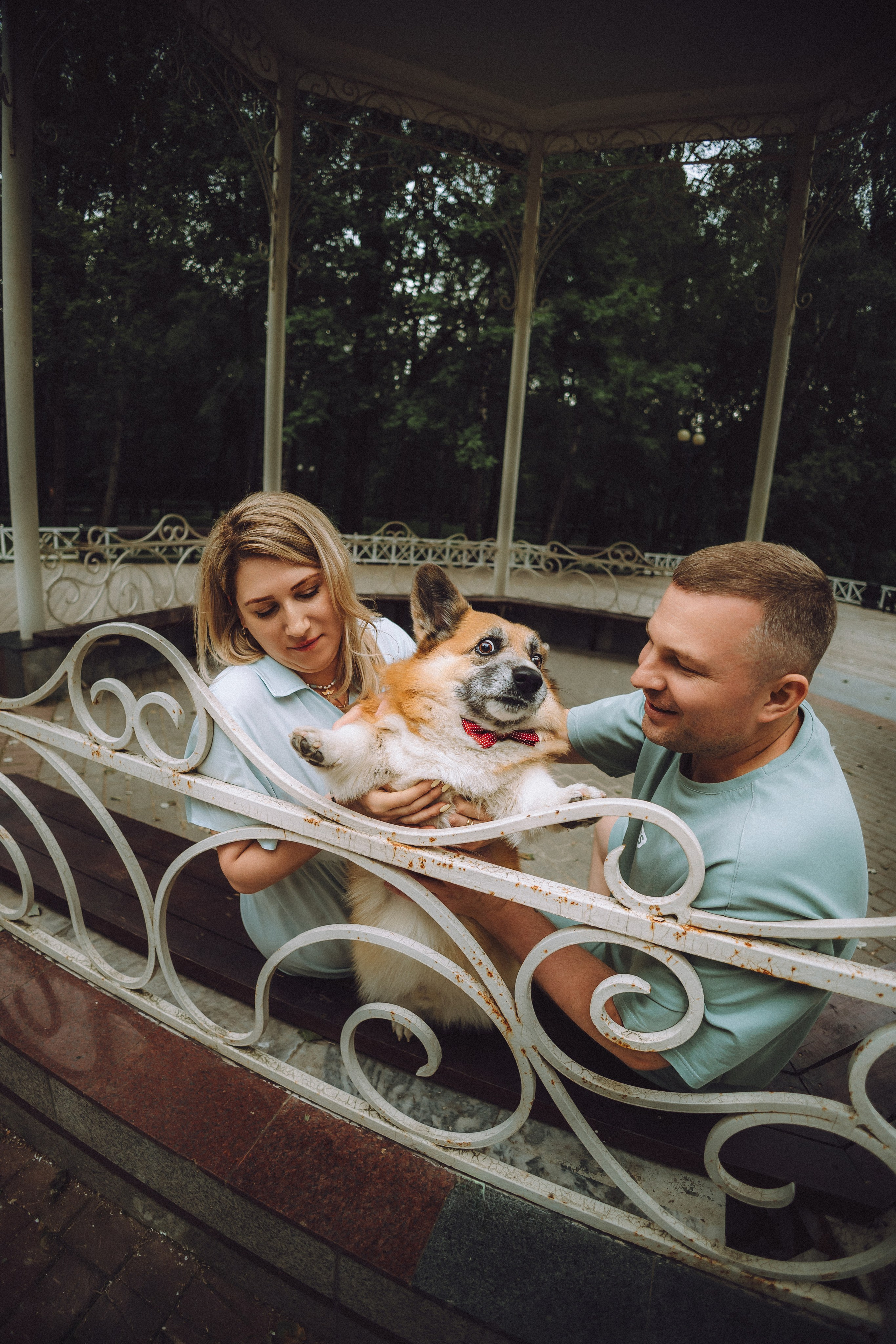 Ира, Леша и Харли