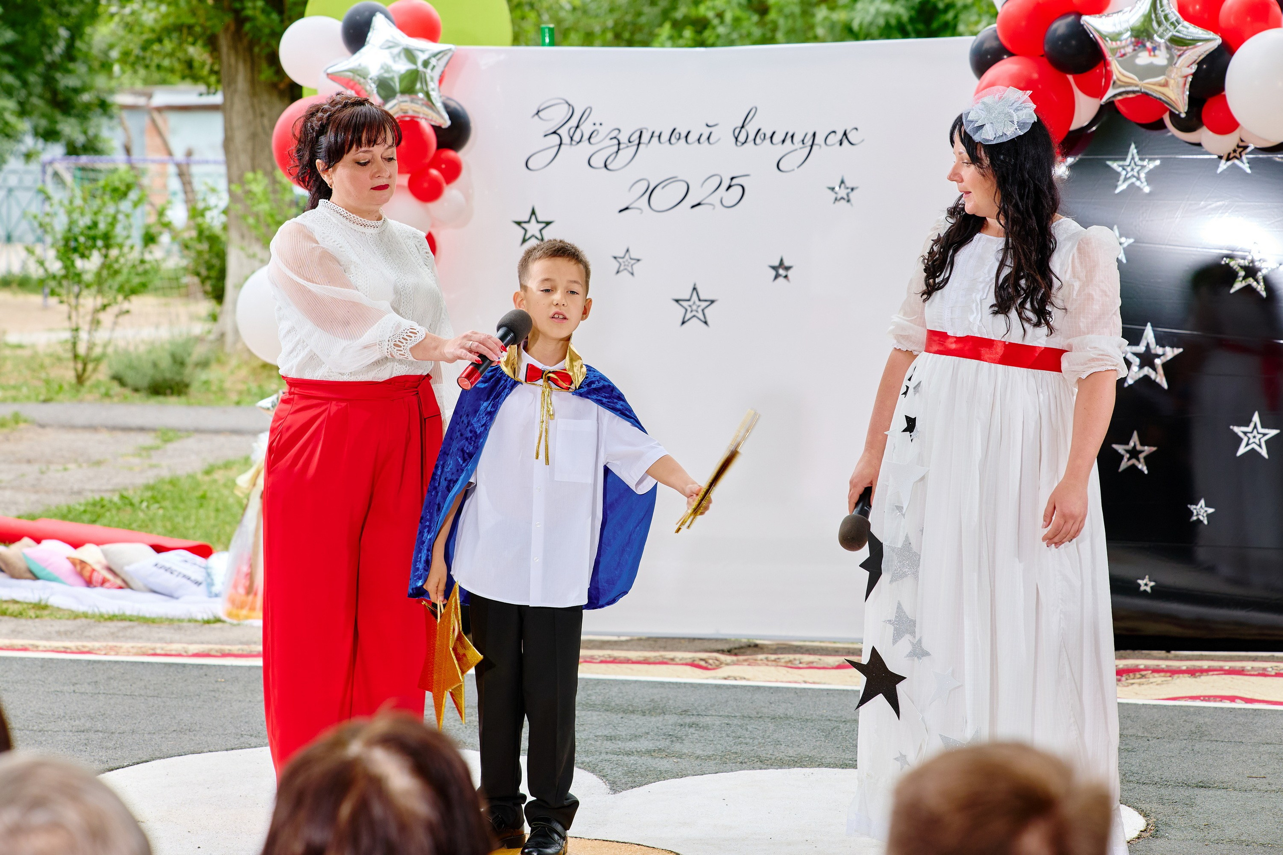 Выпускной 45 сад. Фотограф Выпускные альбомы Таганрог Сергей Коробченко