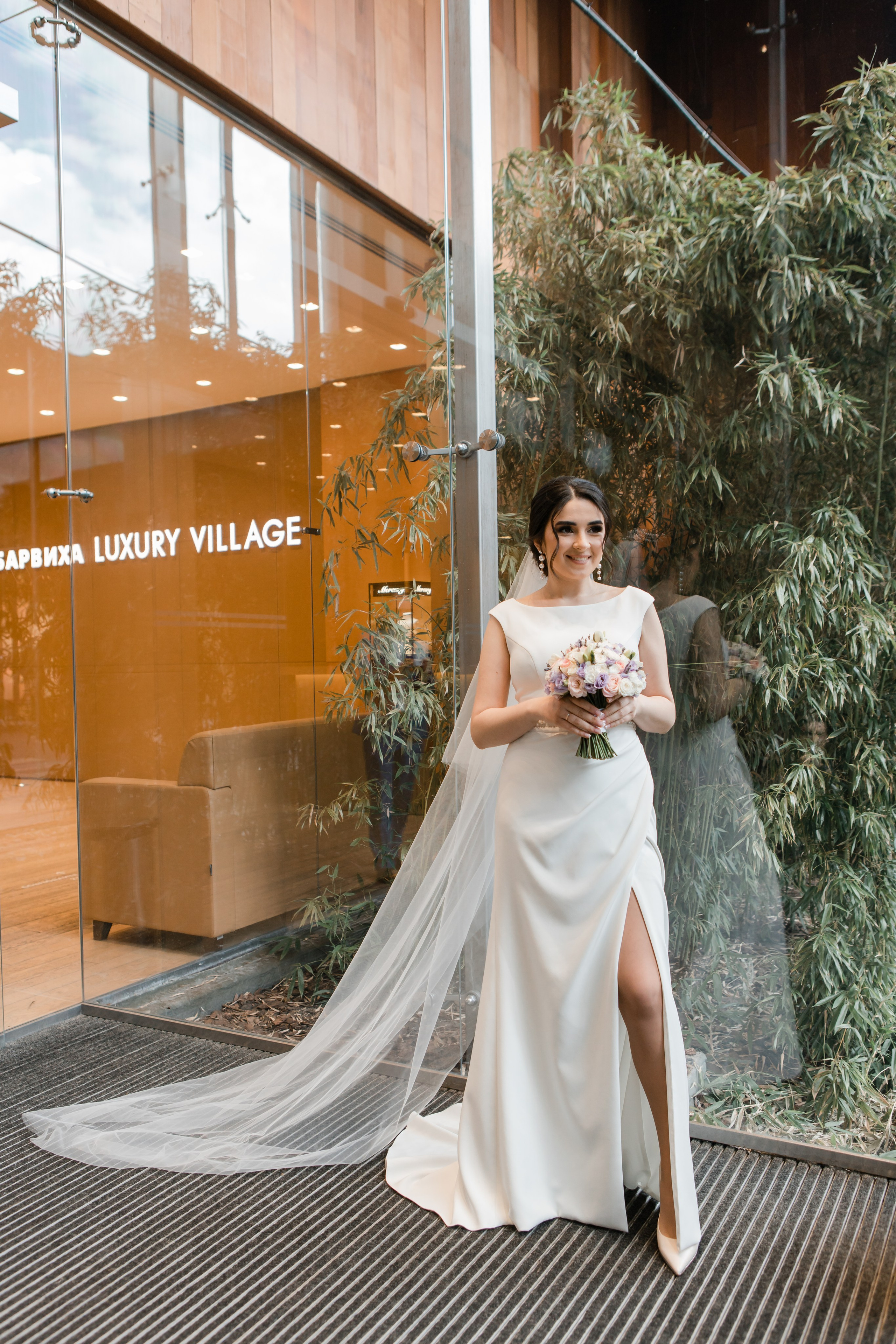 Свадьба в Барвихе.  Фото на свадьбу в Барвихе. Загс в Барвихе. Подать заявление в Барвихе. Московский областной загс барвиха. Барвиха village загс