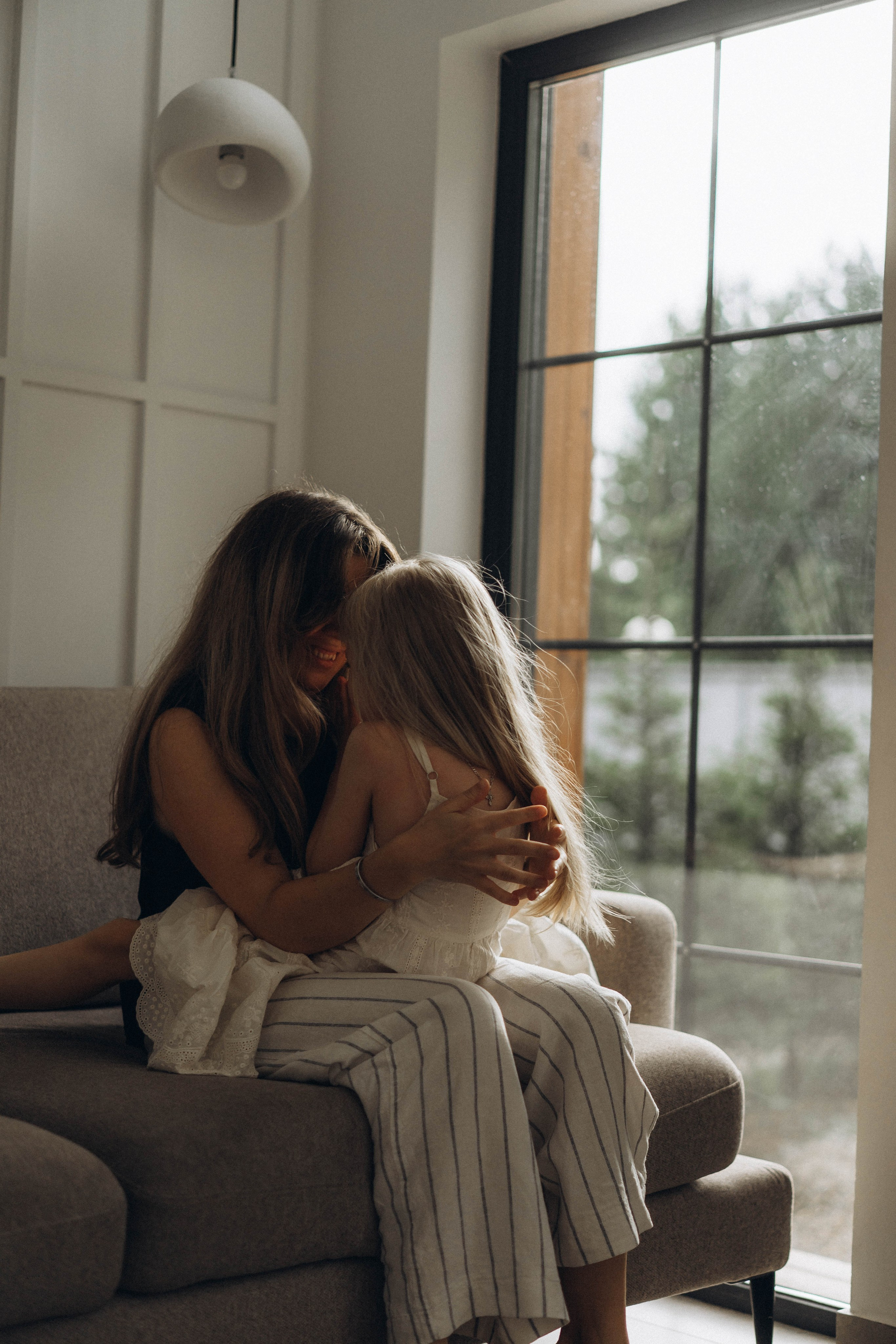 Фотосессия домашняя мама и дочка. Фотограф Екатеринбург Кокшарова Александра