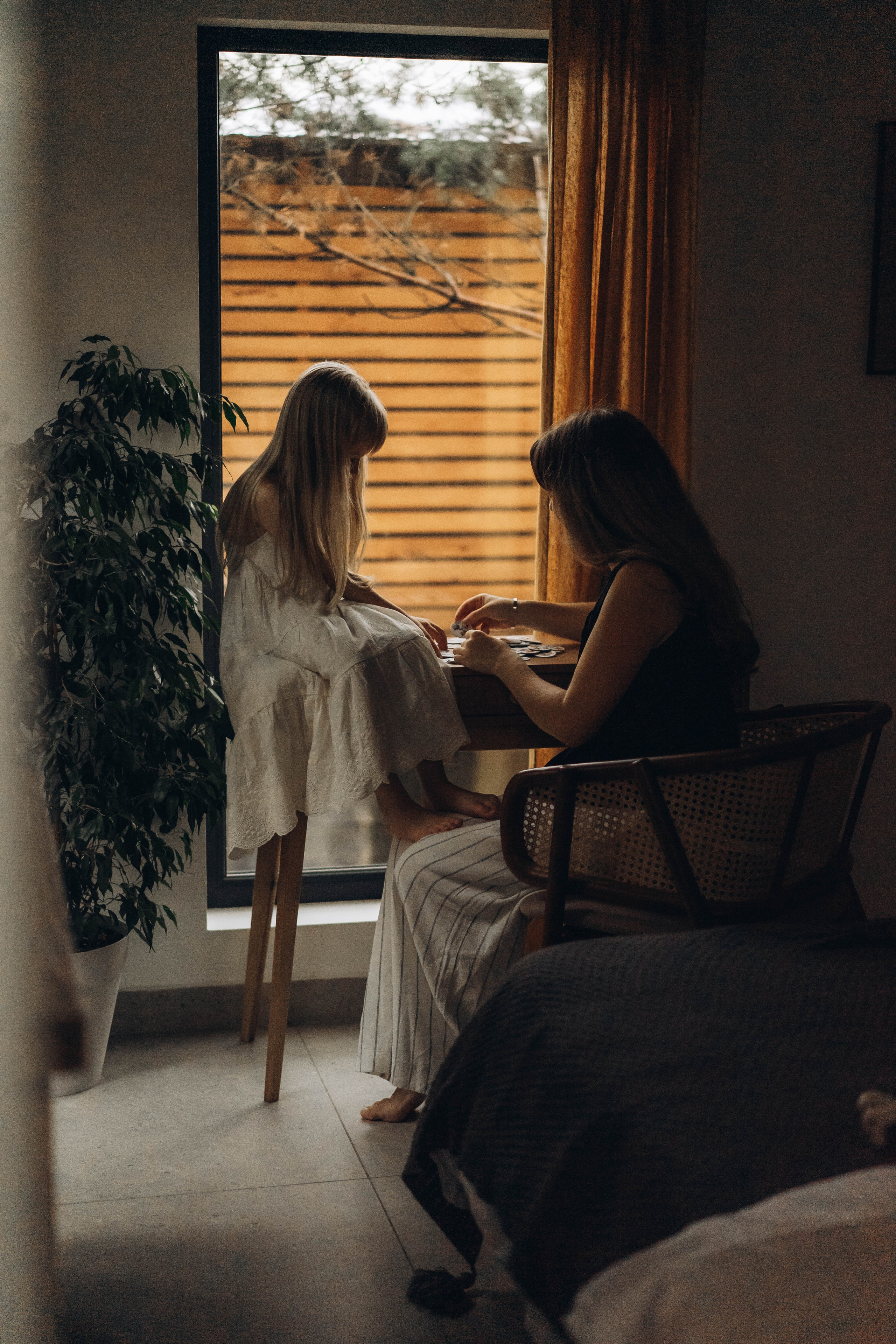 Фотосессия домашняя мама и дочка. Фотограф Екатеринбург Кокшарова Александра