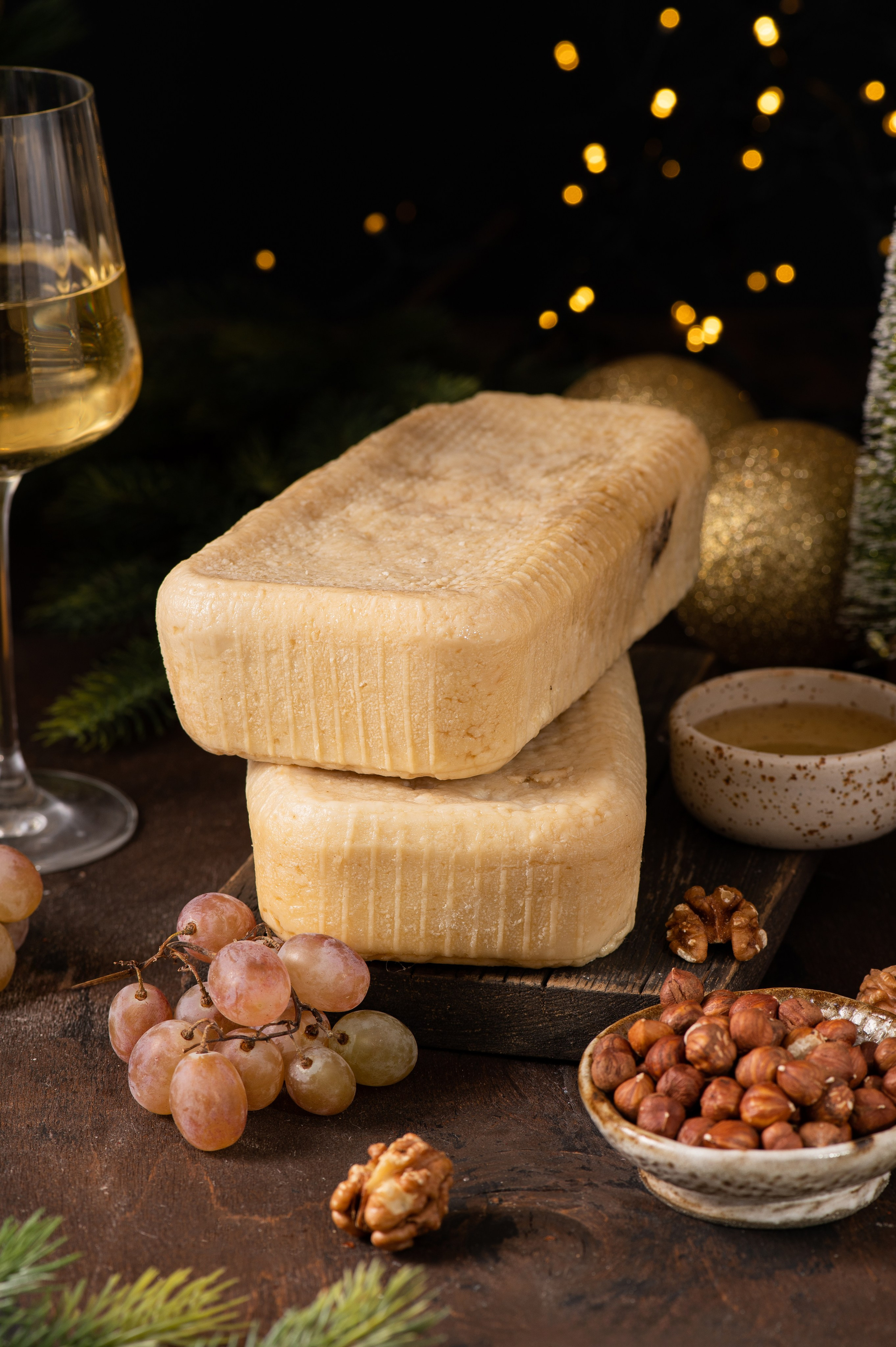 Сырно-колбасная лавка «Сыр с большой душой». Предметный и фуд-фотограф в Москве Мария Гладких