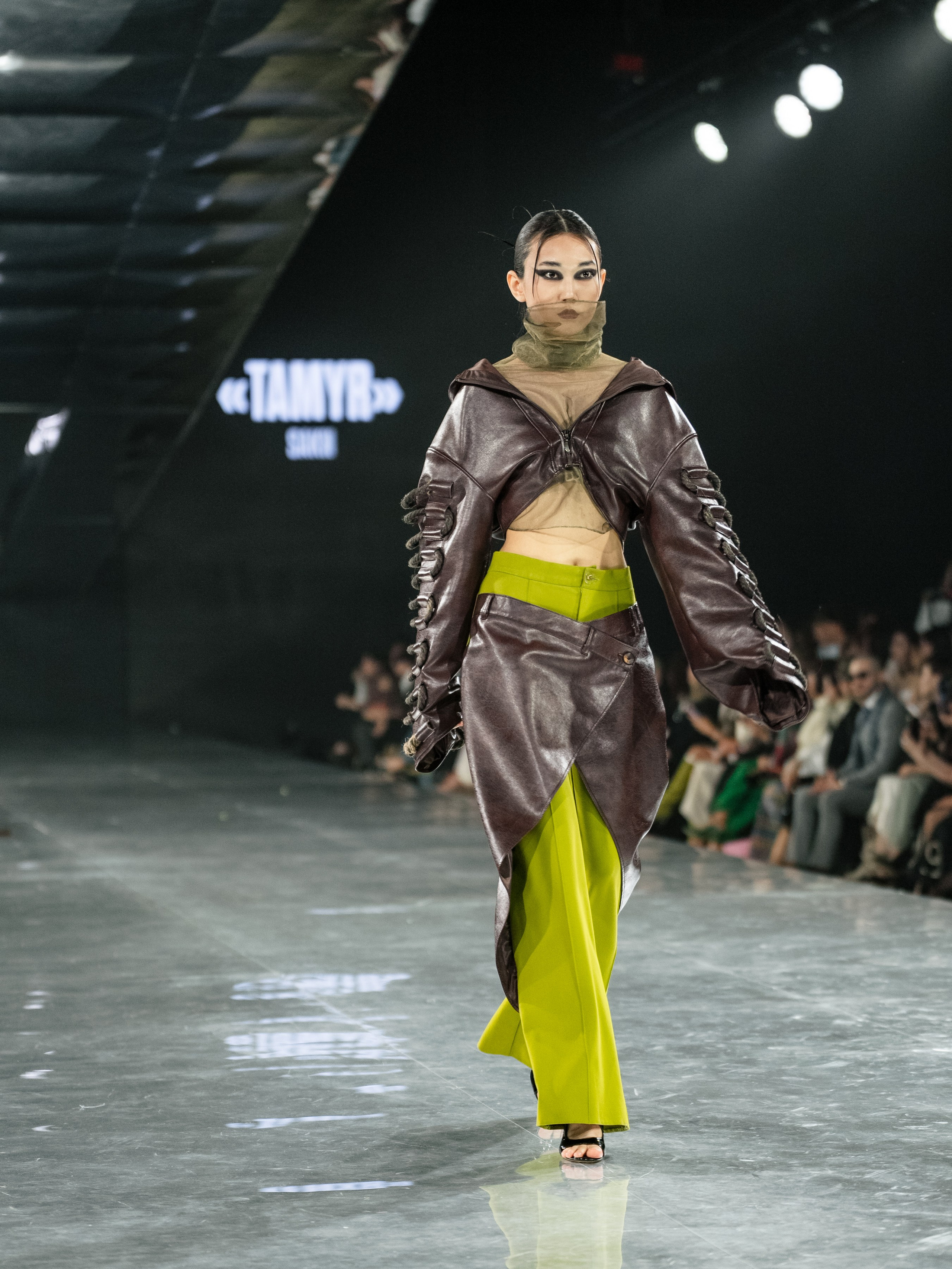 Visa Fashion Week SAKH. Сайт Алматинского НЮ АРТ, будуар и фэшн фотографа Дениса Карпенко