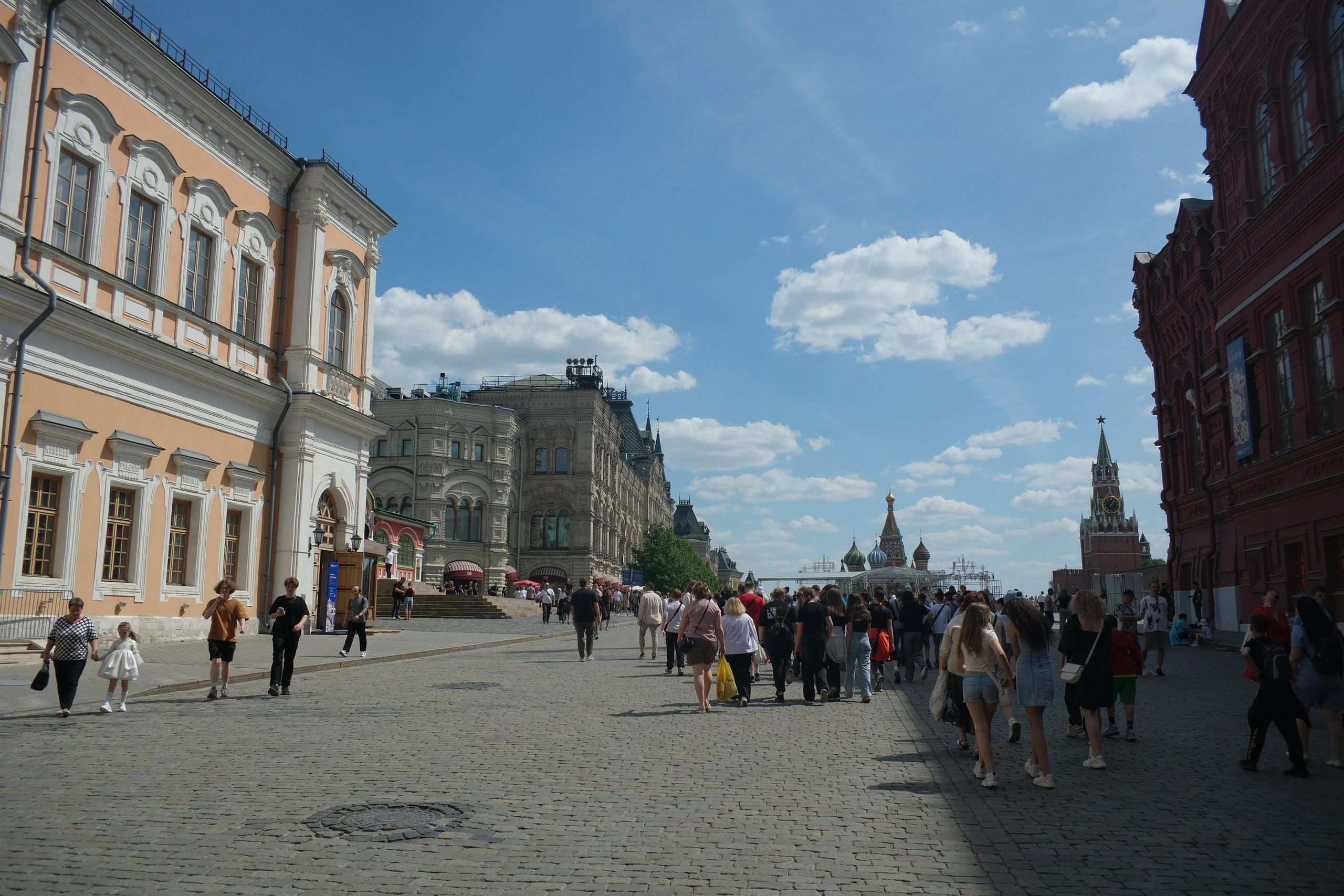 По Москве 25.05.2025. Улица, люди, жизнь…