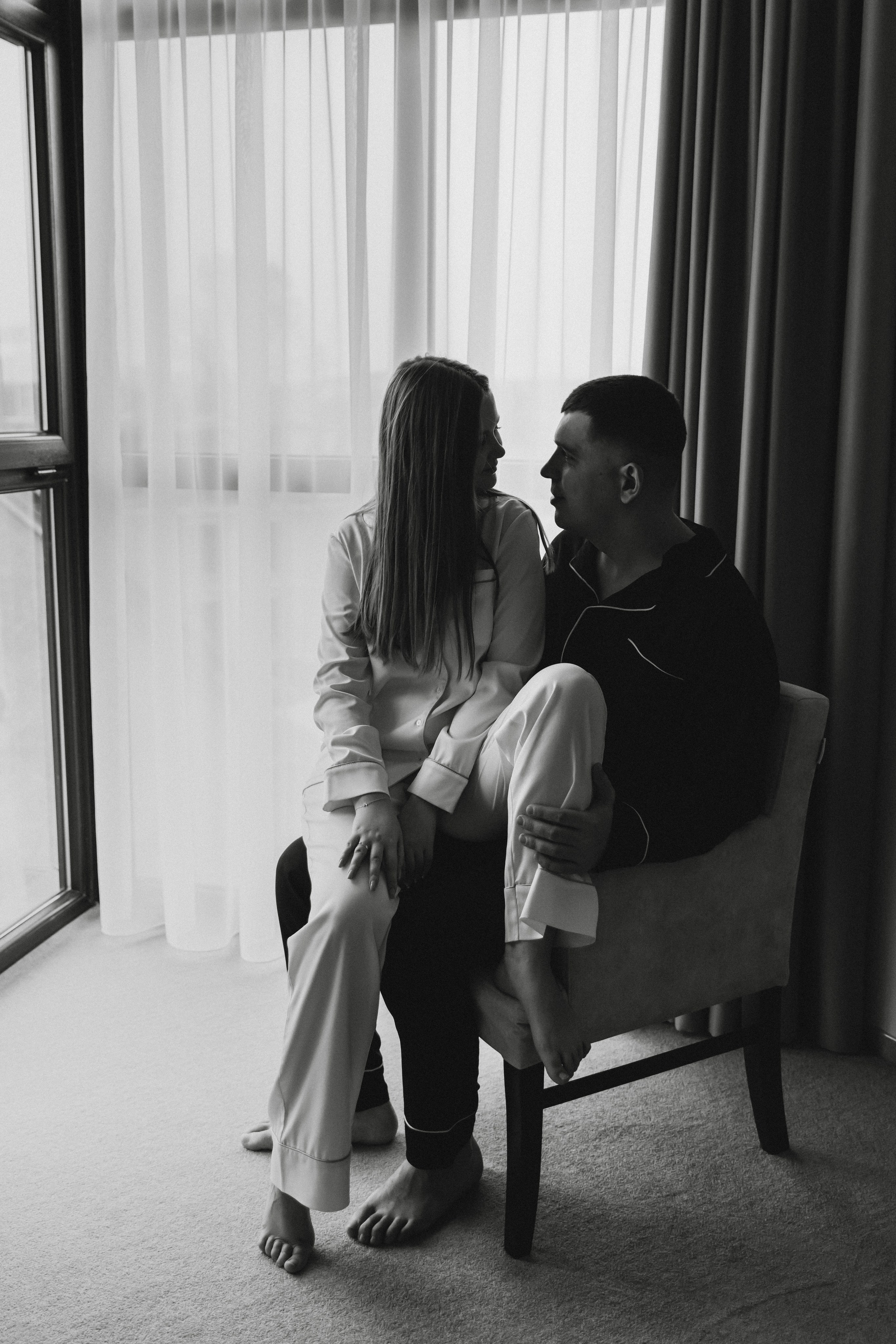 Lovestory в отеле «Кандинский». Фотограф Зеленоградск Красильникова Елена