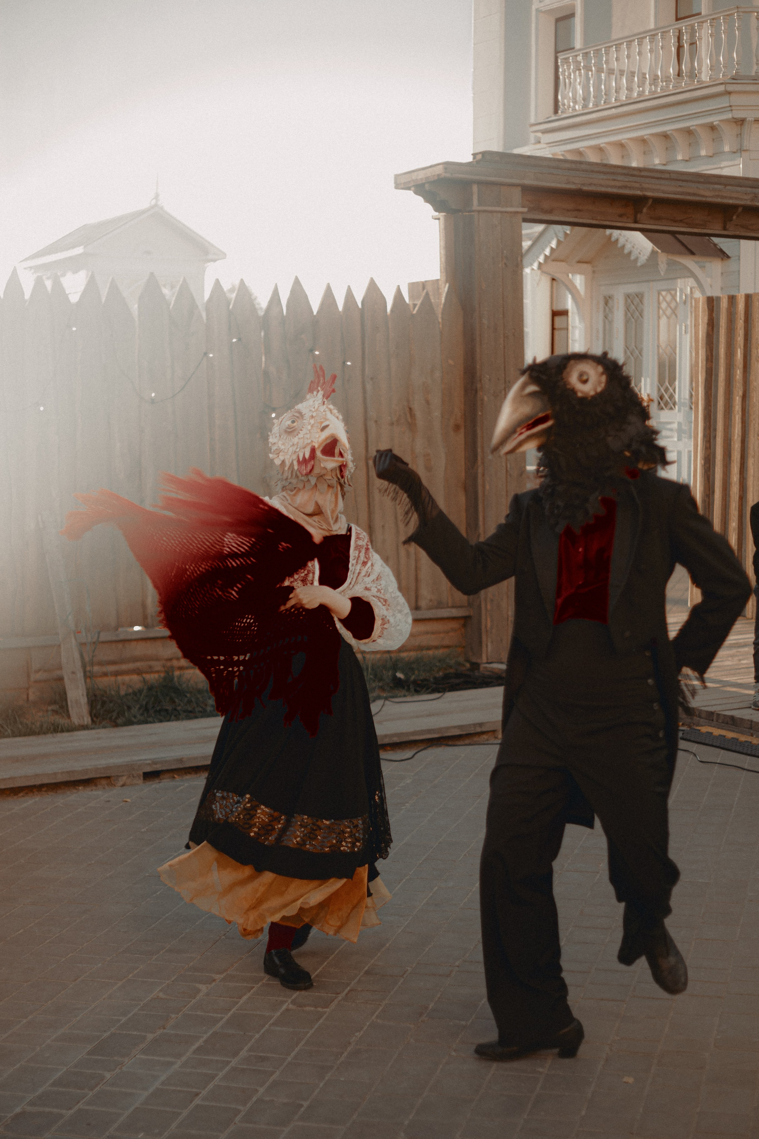 Спектакль «Куриное кабаре» от Свободного молодежного театра | Тобольск. Арт-фотограф Крис Л. в Тобольске: портрет, семейные, свадьбы