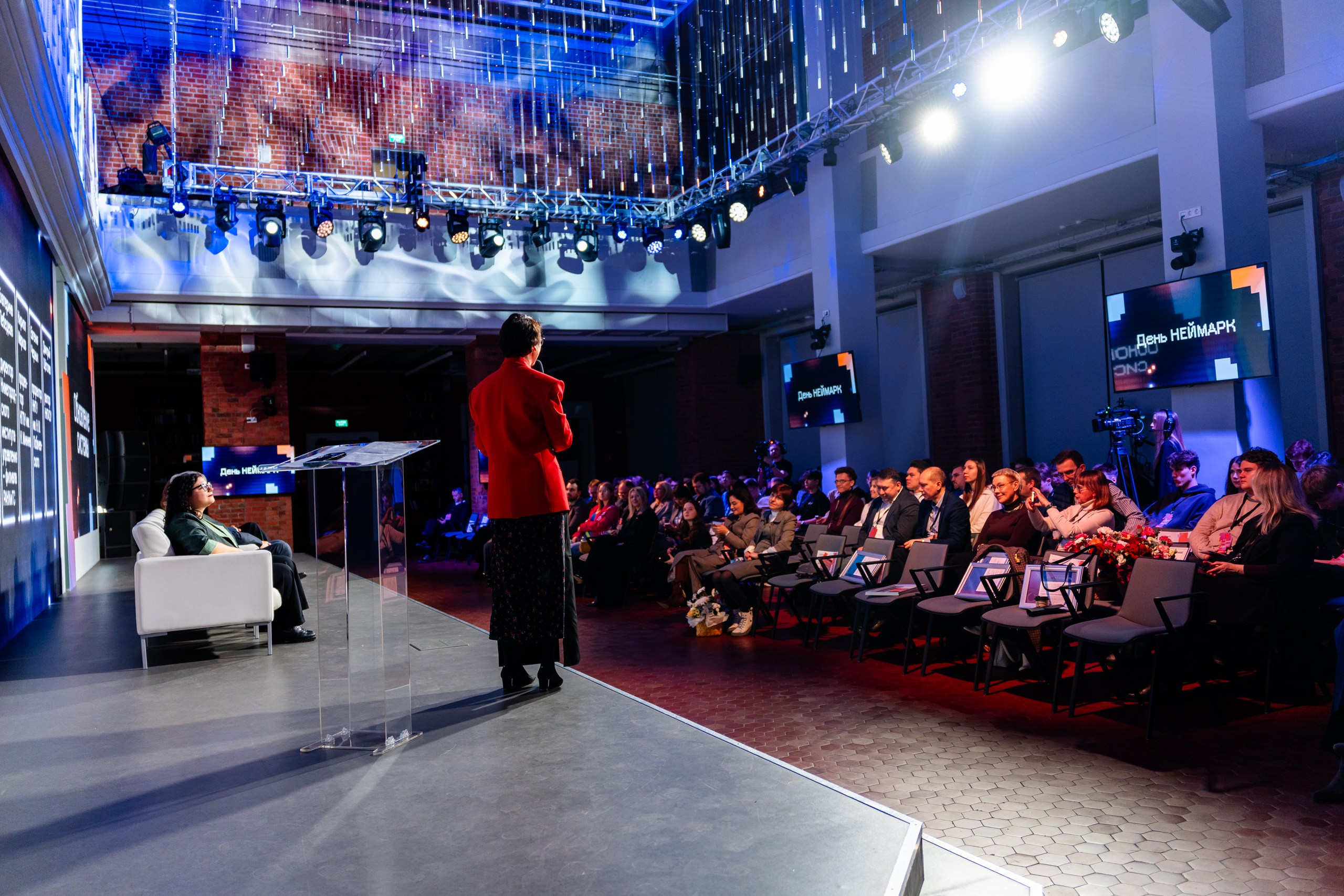 День Неймарк. Репортажный и портретный фотограф в Нижнем Новгороде Максим Горшков