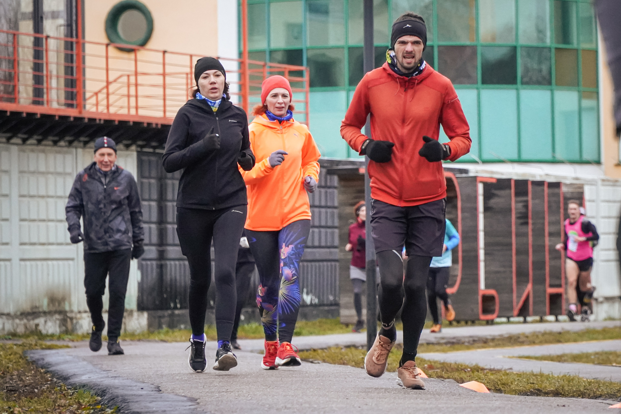 5 вёрст Реутов 16.11.2024. Роман Капилюшов. Бег. Фото. Видео. г. Люберцы
