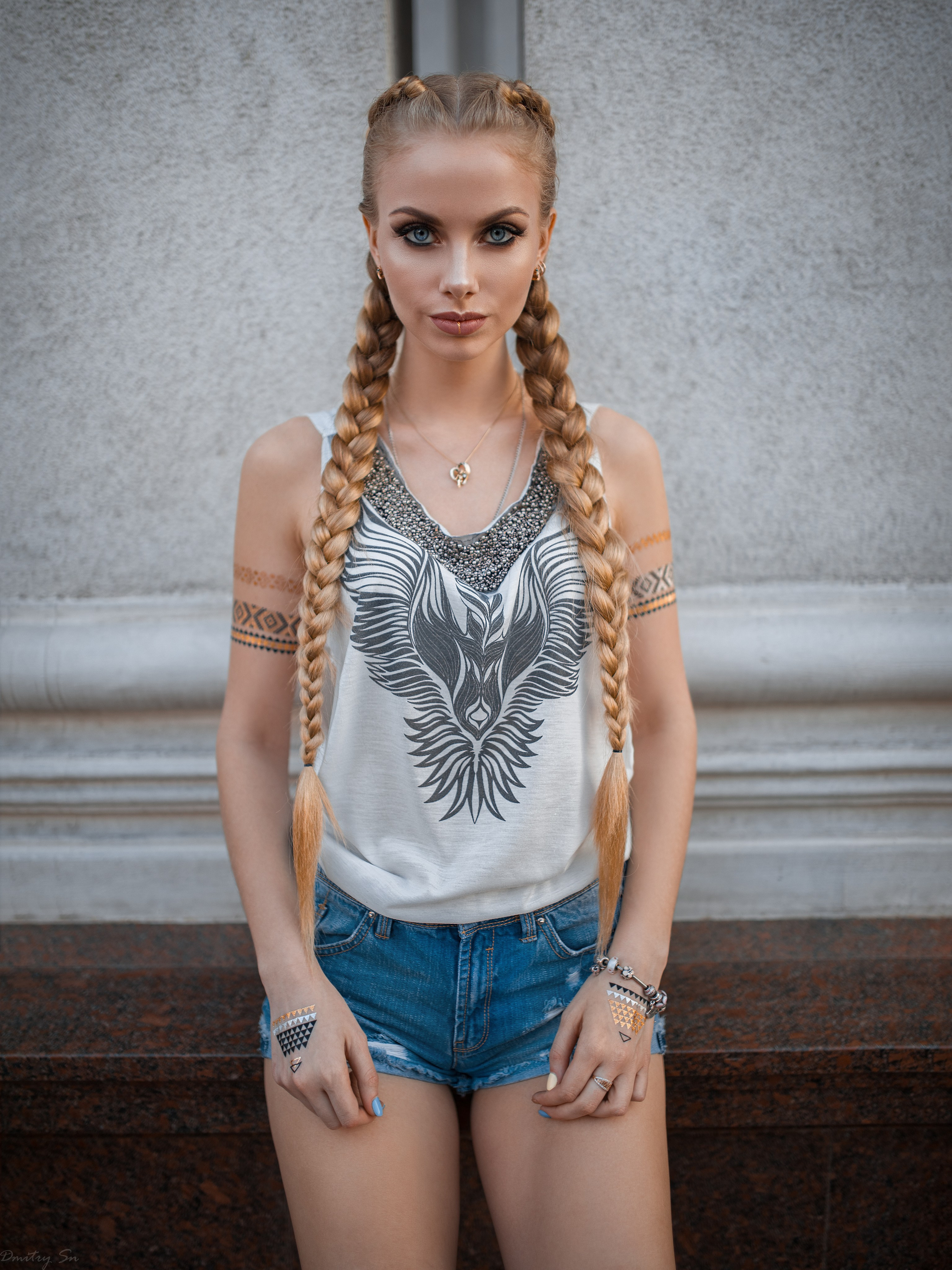 Городская фотосессия в Воронеже с Кариной в формате для «себя»