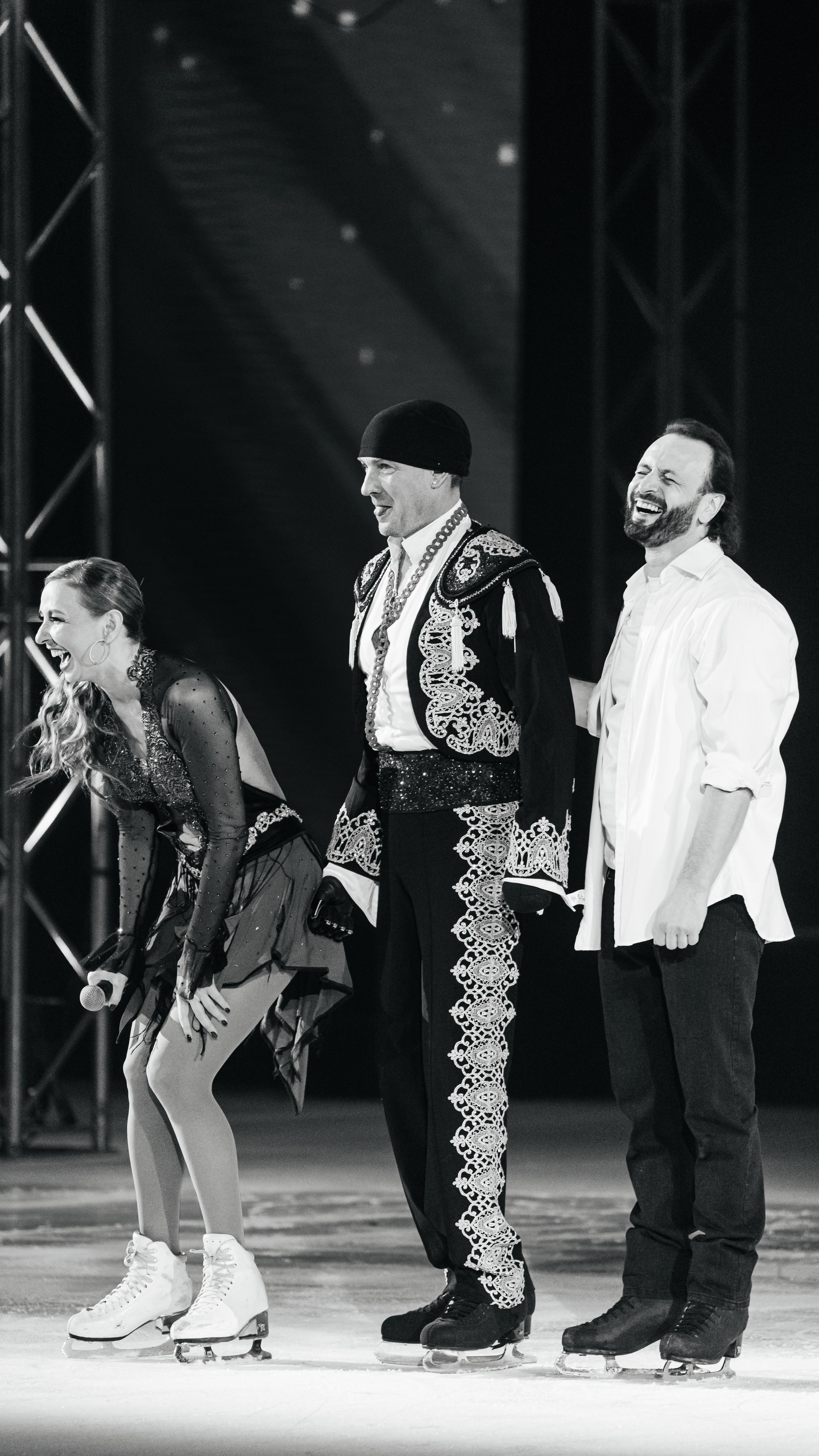 ШОУ Ильи АВЕРБУХА. ДИНА МИХНЕВА спортивный фотограф Москва