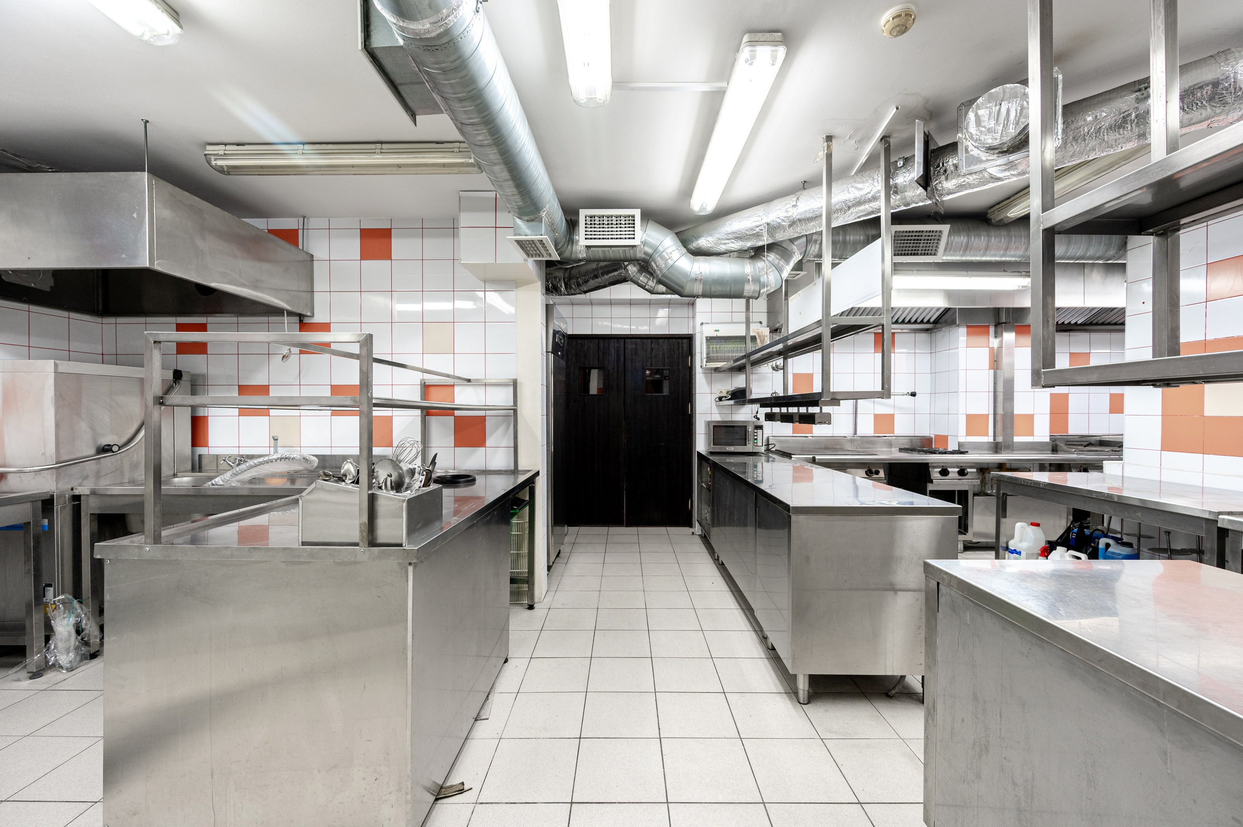 Ресторан на продажу. Интерьерный фотограф. Фото- видеосъемка недвижимости Санкт-Петербург