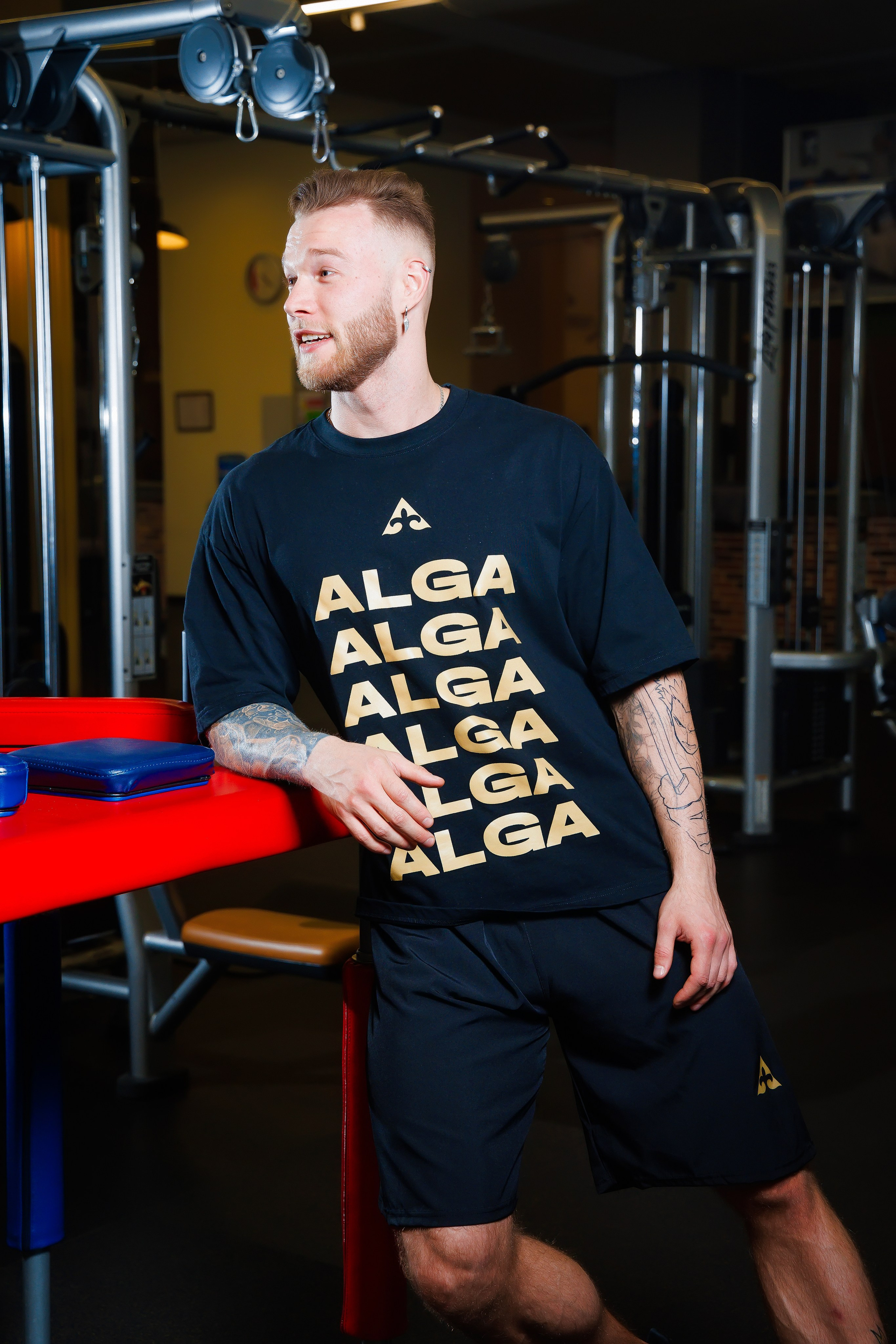 Спорт Зал Fitnespalace. Семейный и Свадебный фотограф в Астане Александр Астапов