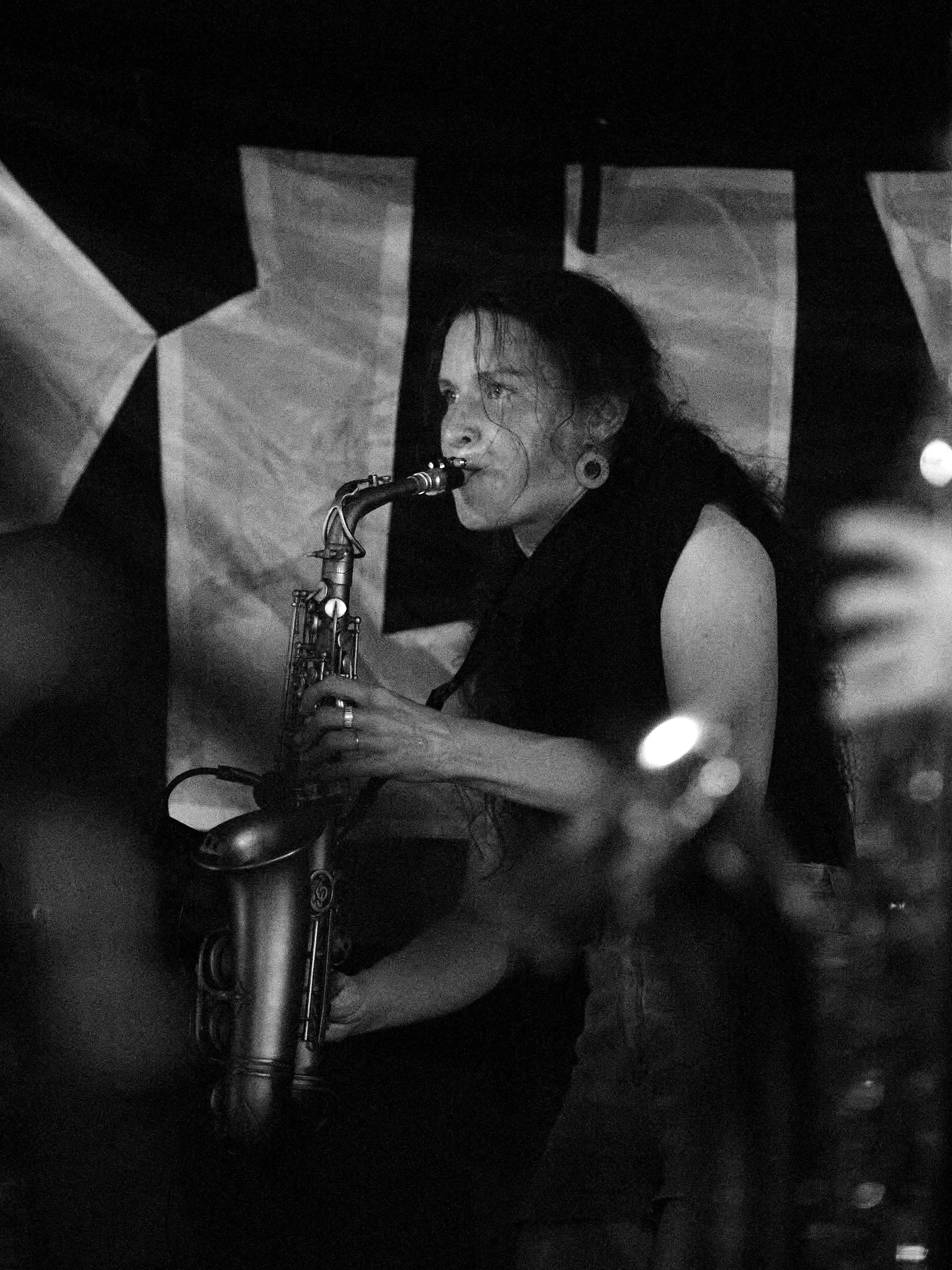 Plush Fish / ВЕЛИКОЕСЧАСТЬЕ / Мятный Крикет. Фотограф Юлия Маринина