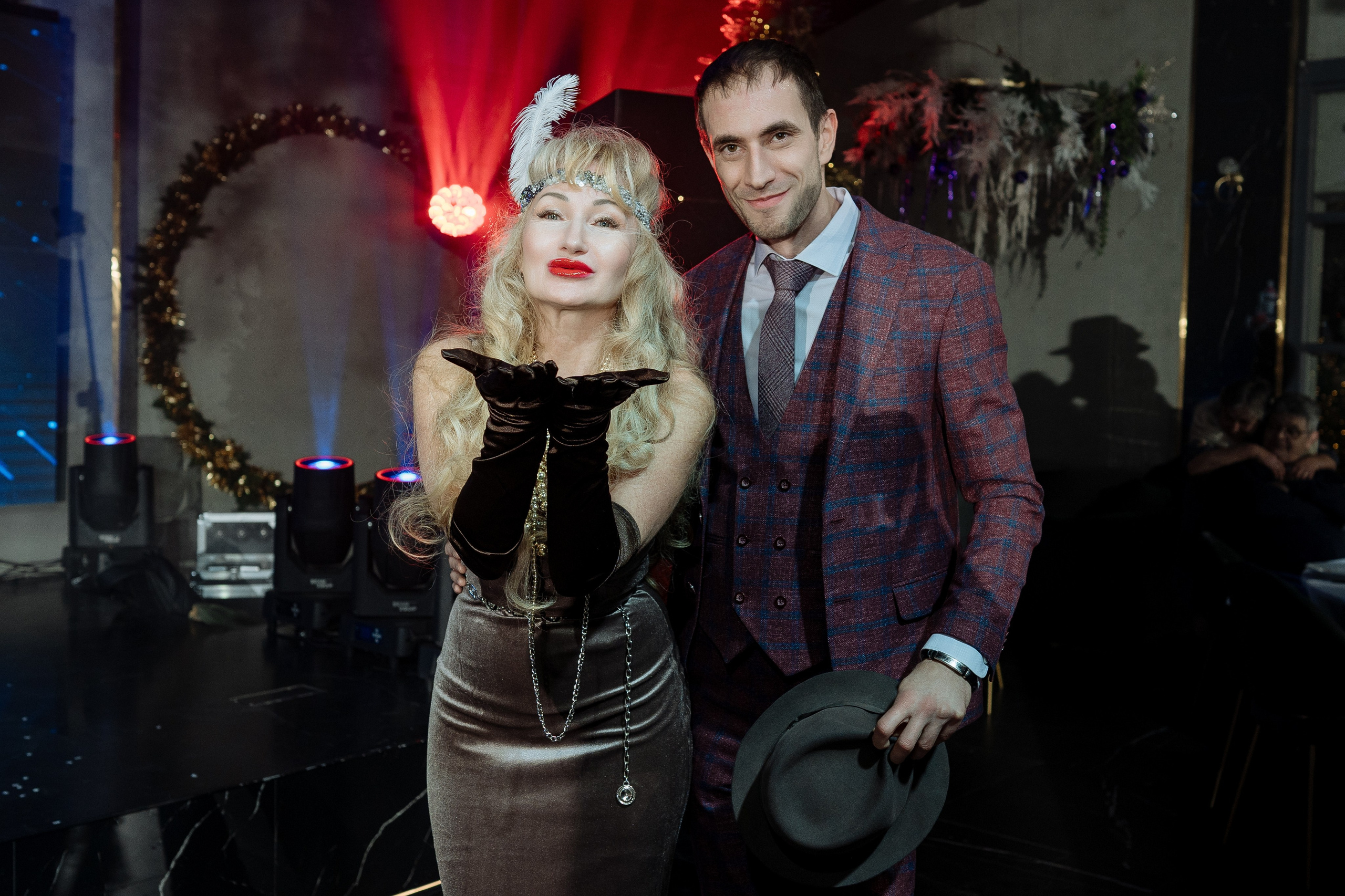 Альбион Тур