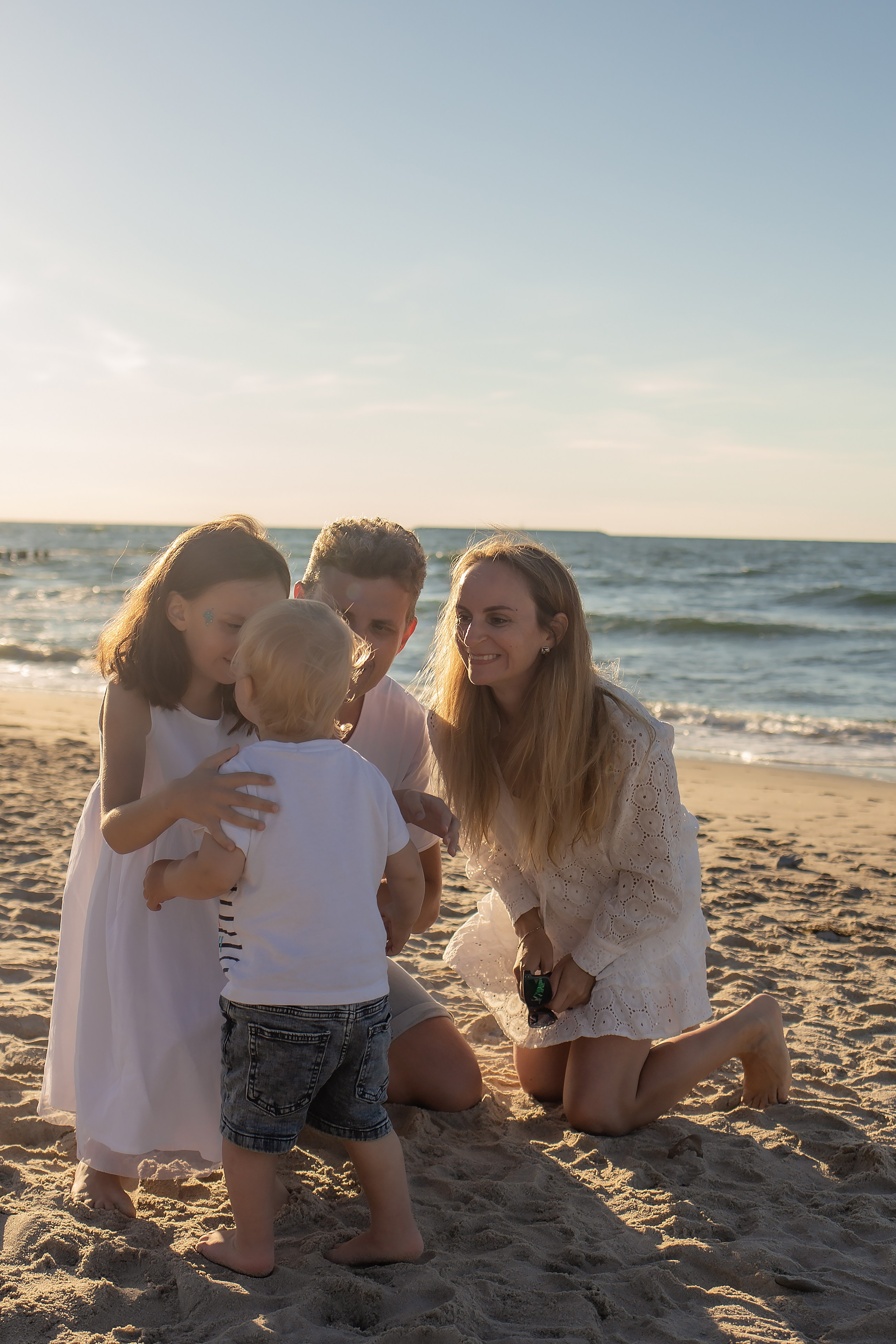 Иван, Ирина, Варя и Гордей. Малиновка. Фотограф в Калининграде Решетникова Алина