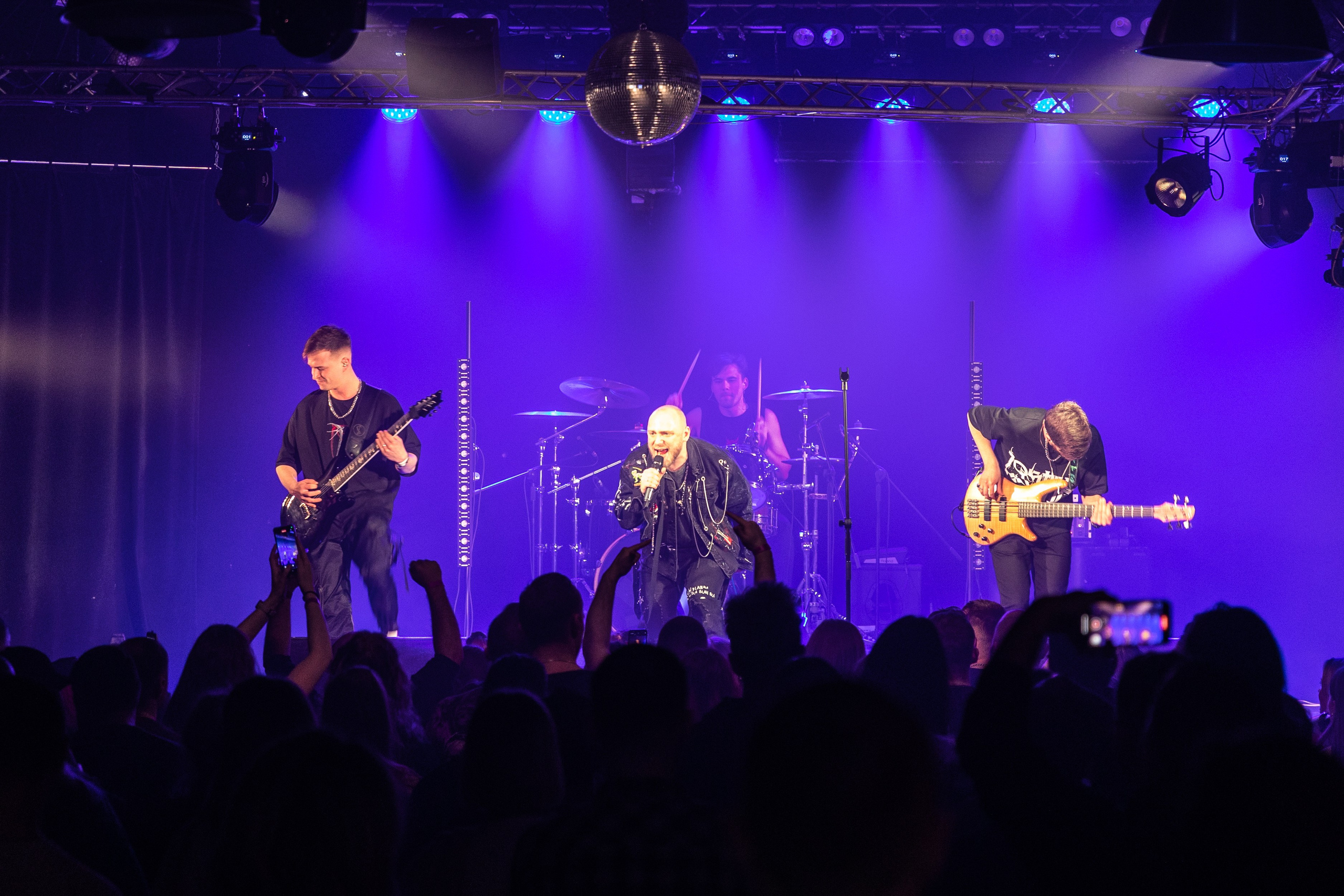 Концерт альтернатив метал группы iOSTRA 30.03.24. Фотограф Владимир Охрименко