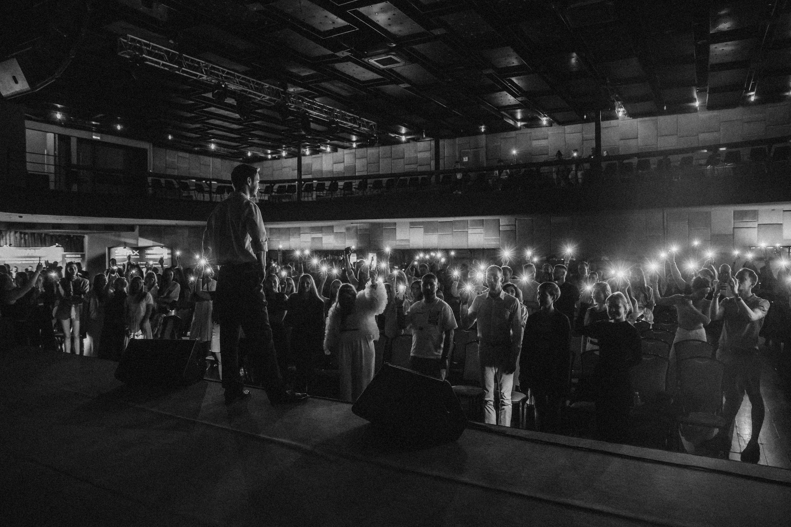 ФЛАГМАН / ГЛАВНЫЕ СПИКЕРЫ ОЛЕГ ТОРБОСОВ / СТАС ЕГОВЦЕВ. Photographer Viktoriya Markushina «My world throug»