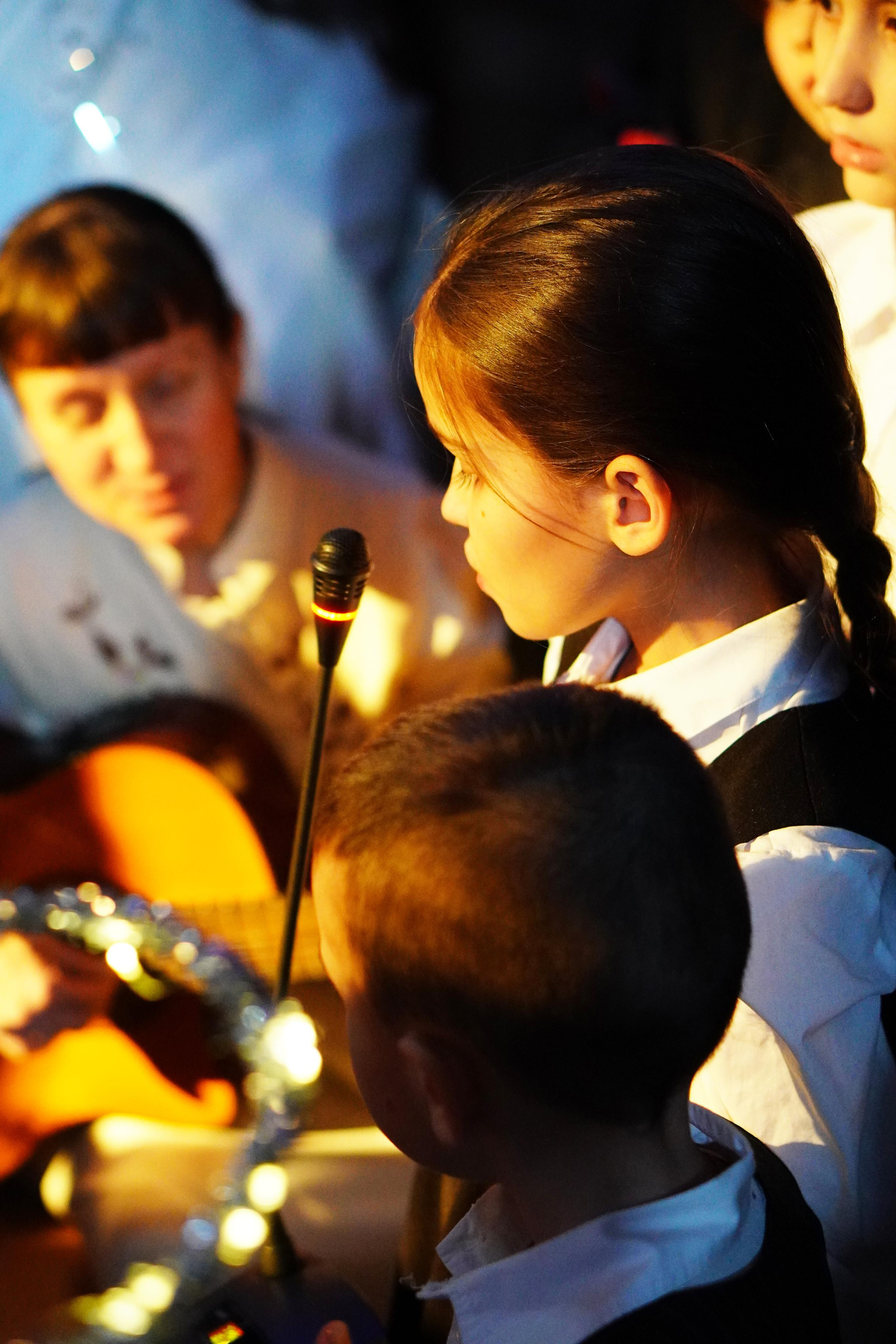 ГОЛУБОЙ ПОЕЗД. Детский Рожественский спектакль. Backstage. ФОТОГРАФ РАДОСТИ Фотосессия в студии СПб. Портретный фотограф — Юрий Торлопов
