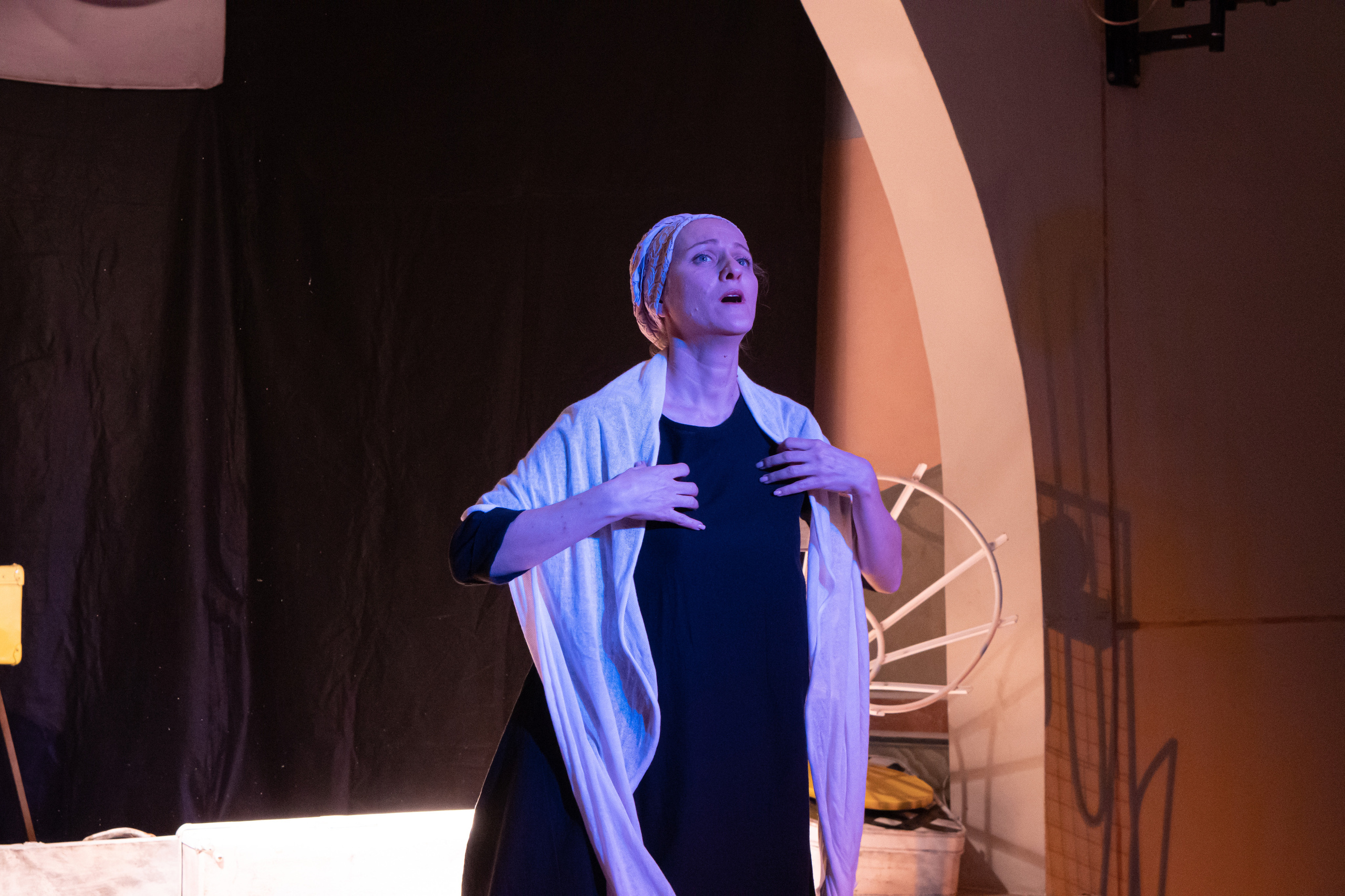 Спектакль «Сцены из жизни» А. П. Чехов. Backstage. ФОТОГРАФ РАДОСТИ Фотосессия в студии СПб. Портретный фотограф — Юрий Торлопов