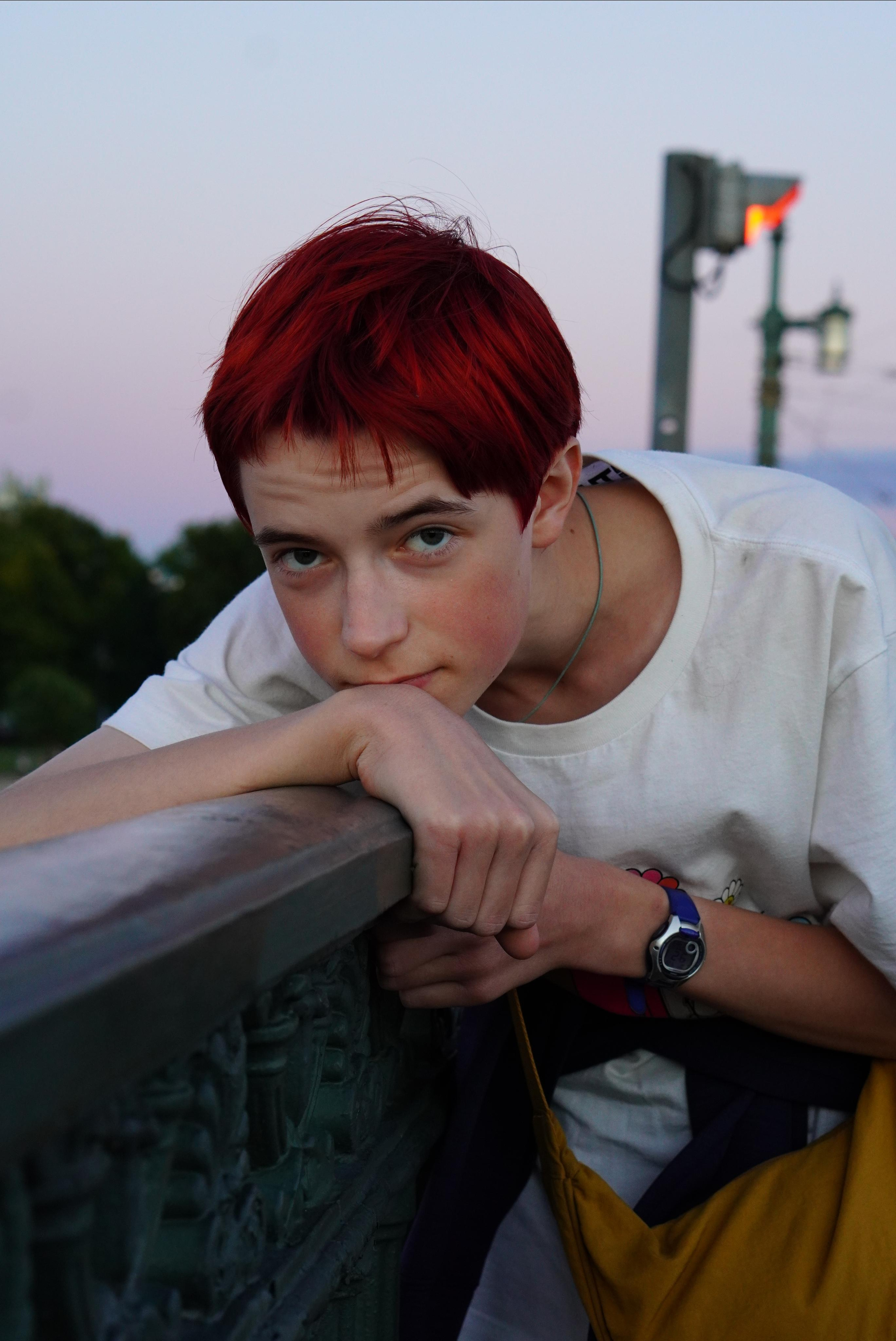 Spb Night. ФОТОГРАФ РАДОСТИ Фотосессия в студии СПб. Портретный фотограф — Юрий Торлопов