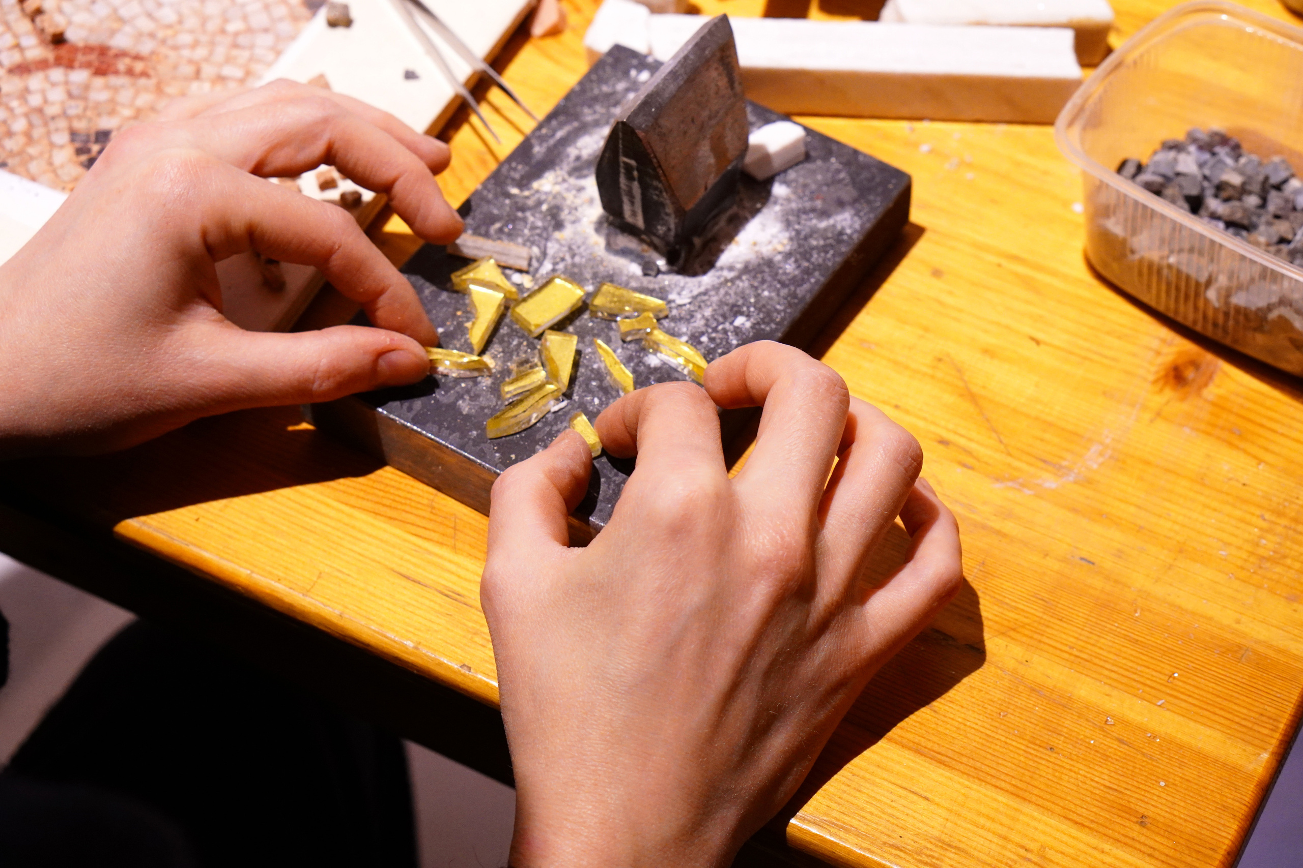 Мозаика. Мастеркласс. Backstage. ФОТОГРАФ РАДОСТИ Фотосессия в студии СПб. Портретный фотограф — Юрий Торлопов