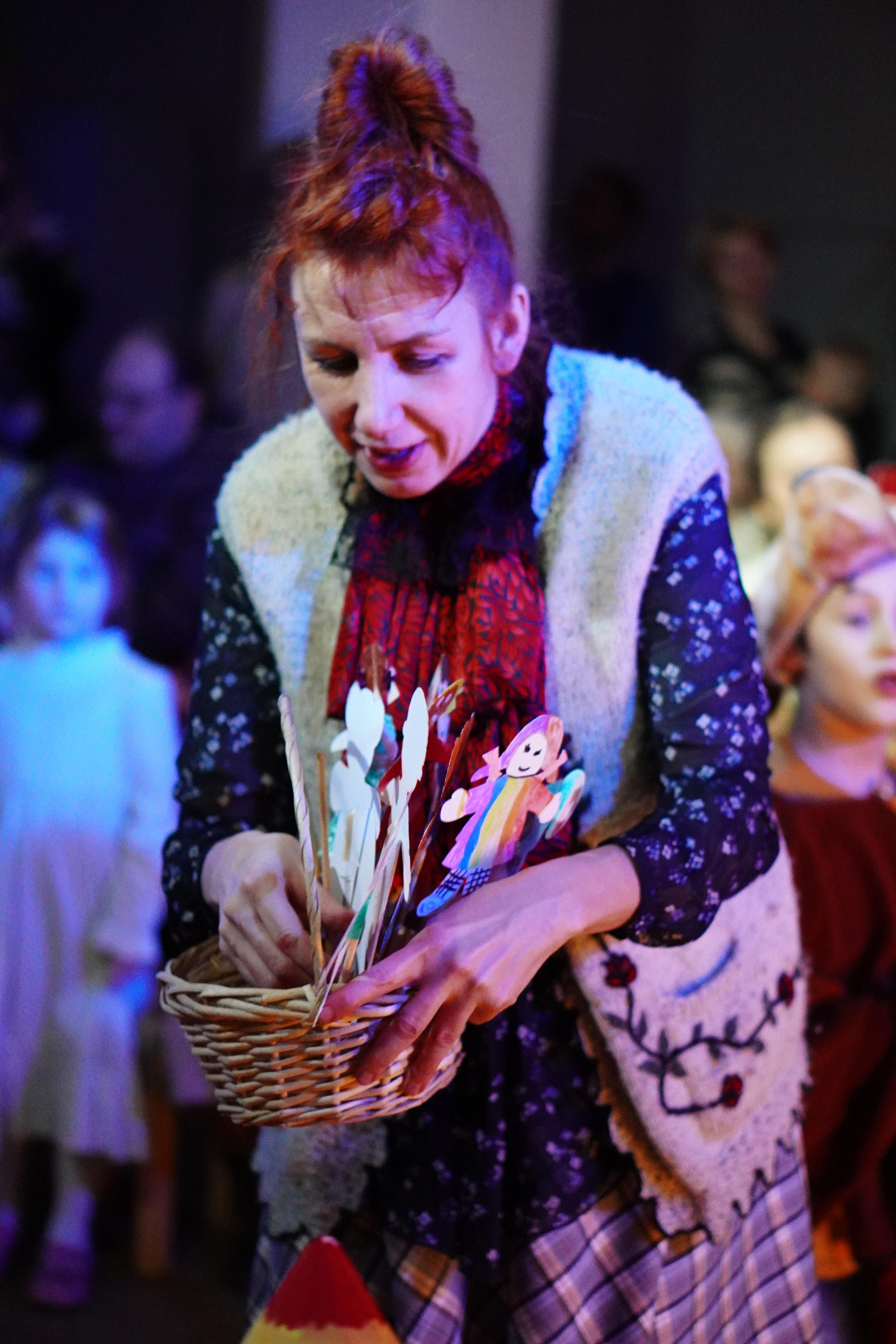 ГОЛУБОЙ ПОЕЗД. Детский Рожественский спектакль. Backstage. ФОТОГРАФ РАДОСТИ Фотосессия в студии СПб. Портретный фотограф — Юрий Торлопов