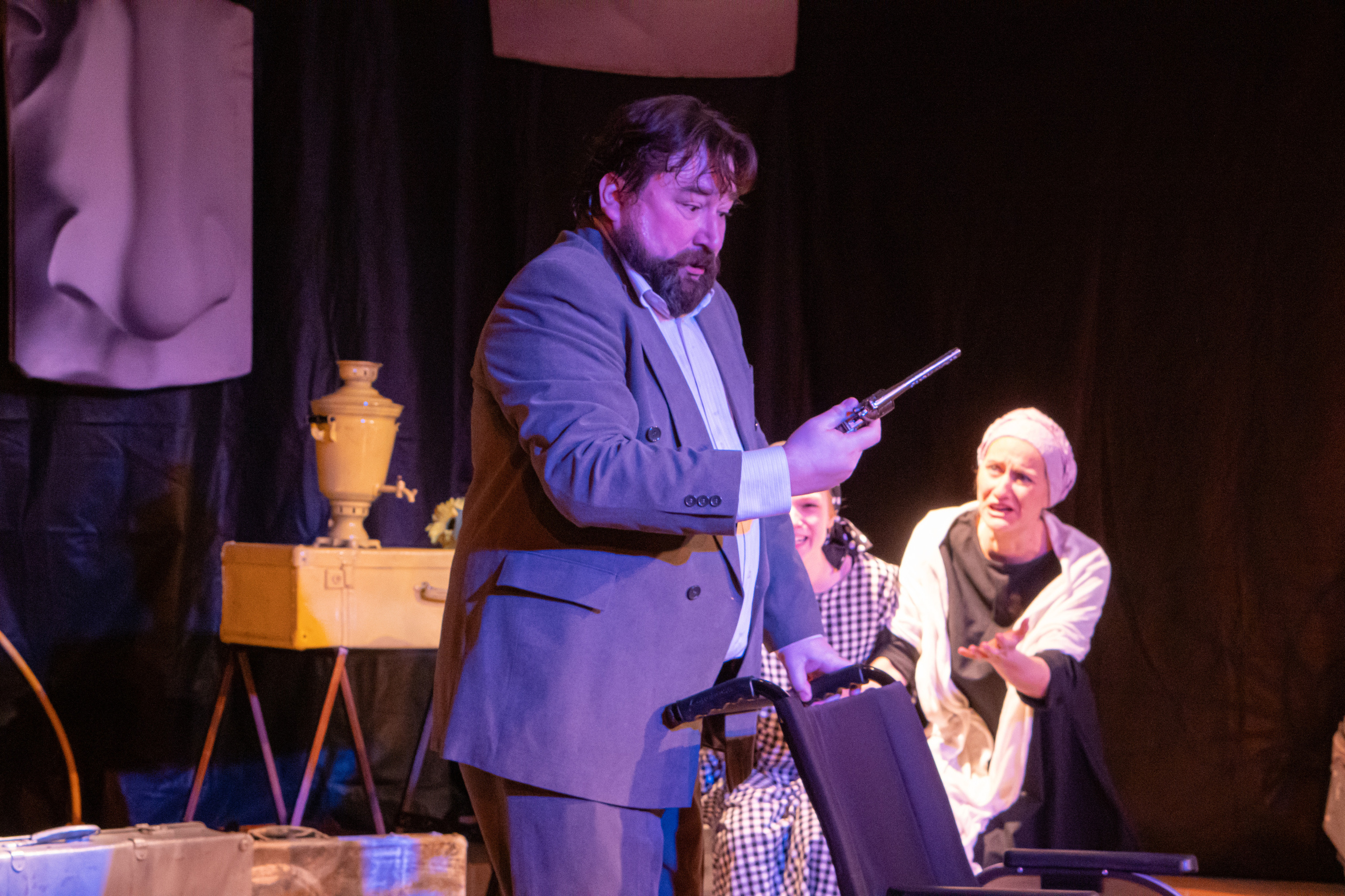 Спектакль «Сцены из жизни» А. П. Чехов. Backstage. ФОТОГРАФ РАДОСТИ Фотосессия в студии СПб. Портретный фотограф — Юрий Торлопов