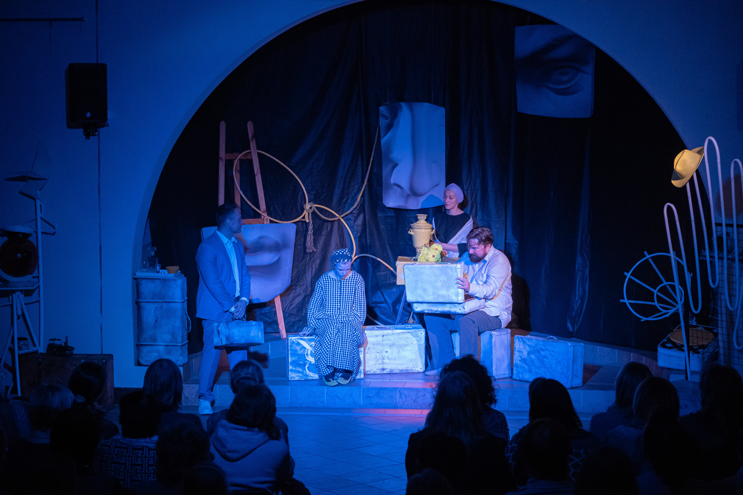 Спектакль «Сцены из жизни» А. П. Чехов. Backstage. ФОТОГРАФ РАДОСТИ Фотосессия в студии СПб. Портретный фотограф — Юрий Торлопов