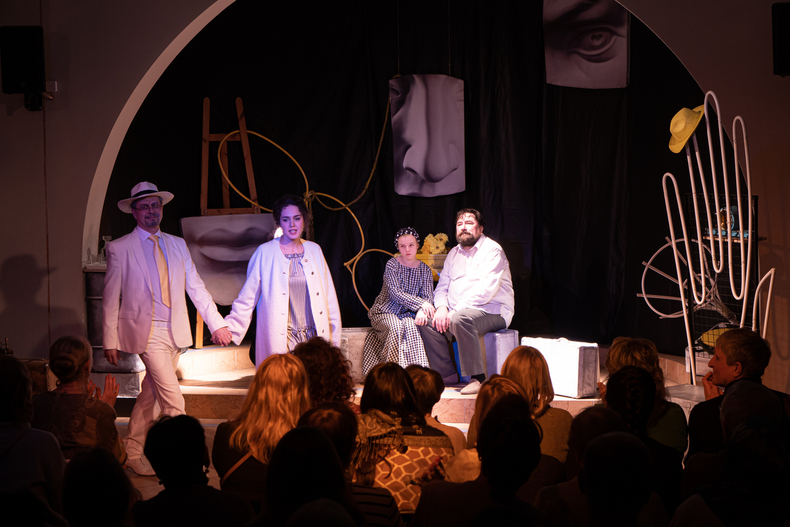 Спектакль «Сцены из жизни» А. П. Чехов. Backstage. ФОТОГРАФ РАДОСТИ Фотосессия в студии СПб. Портретный фотограф — Юрий Торлопов