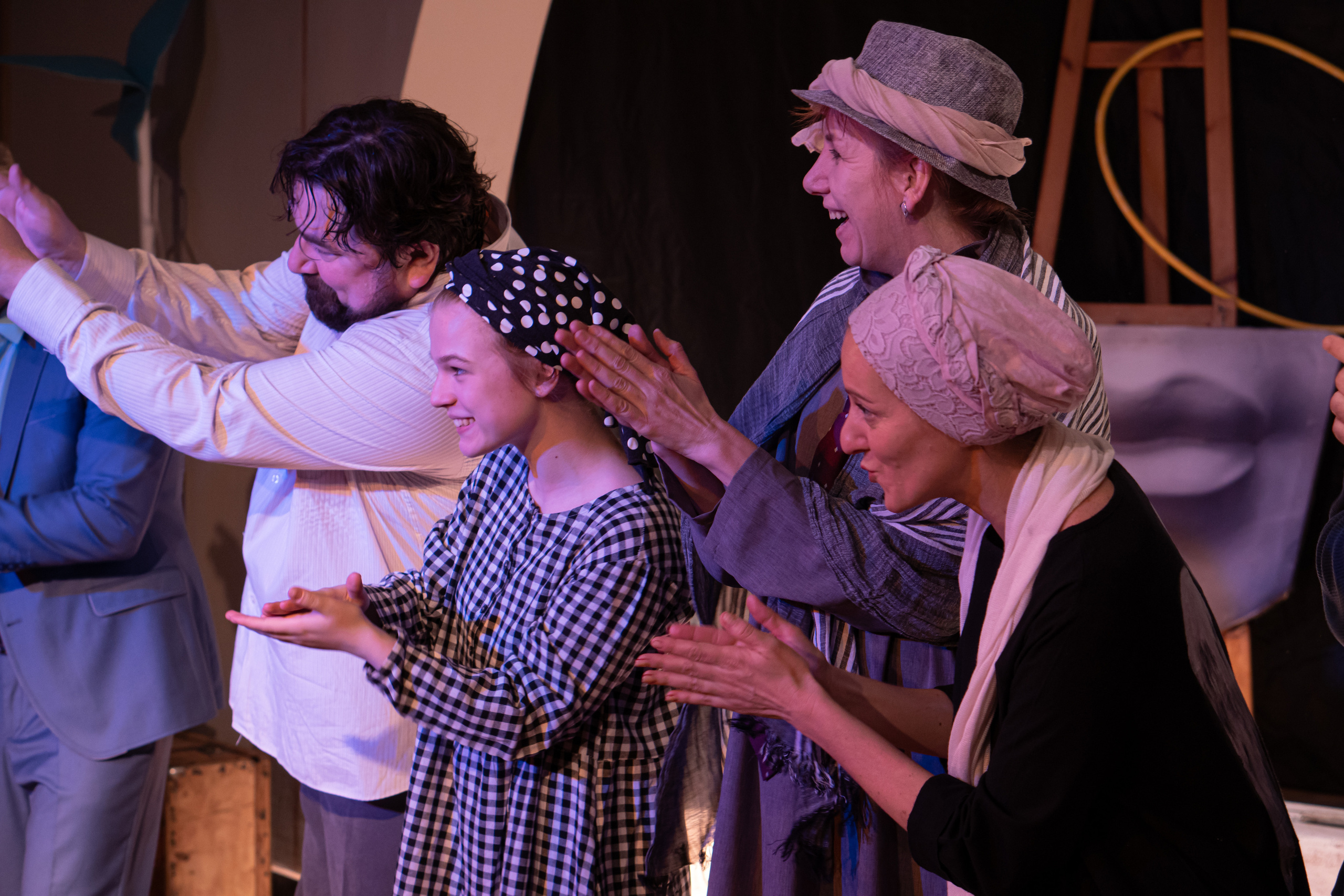 Спектакль «Сцены из жизни» А. П. Чехов. Backstage. ФОТОГРАФ РАДОСТИ Фотосессия в студии СПб. Портретный фотограф — Юрий Торлопов