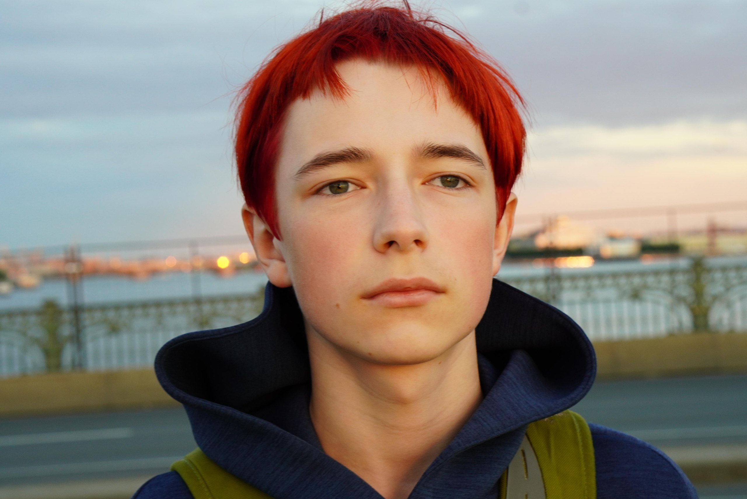 Spb Night. ФОТОГРАФ РАДОСТИ Фотосессия в студии СПб. Портретный фотограф — Юрий Торлопов