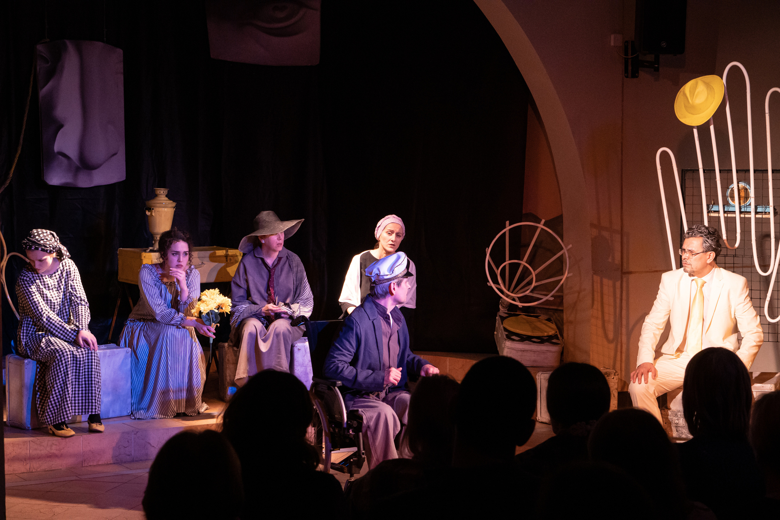 Спектакль «Сцены из жизни» А. П. Чехов. Backstage. ФОТОГРАФ РАДОСТИ Фотосессия в студии СПб. Портретный фотограф — Юрий Торлопов